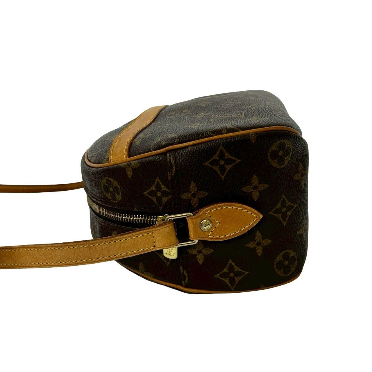 Louis Vuitton Louis Vuitton Louis Vuitton Blois Monogram Leather Shoulder Bag Canvas Shoulder Bag DUTY FREE for USA Size ONE SIZE - 6 Thumbnail