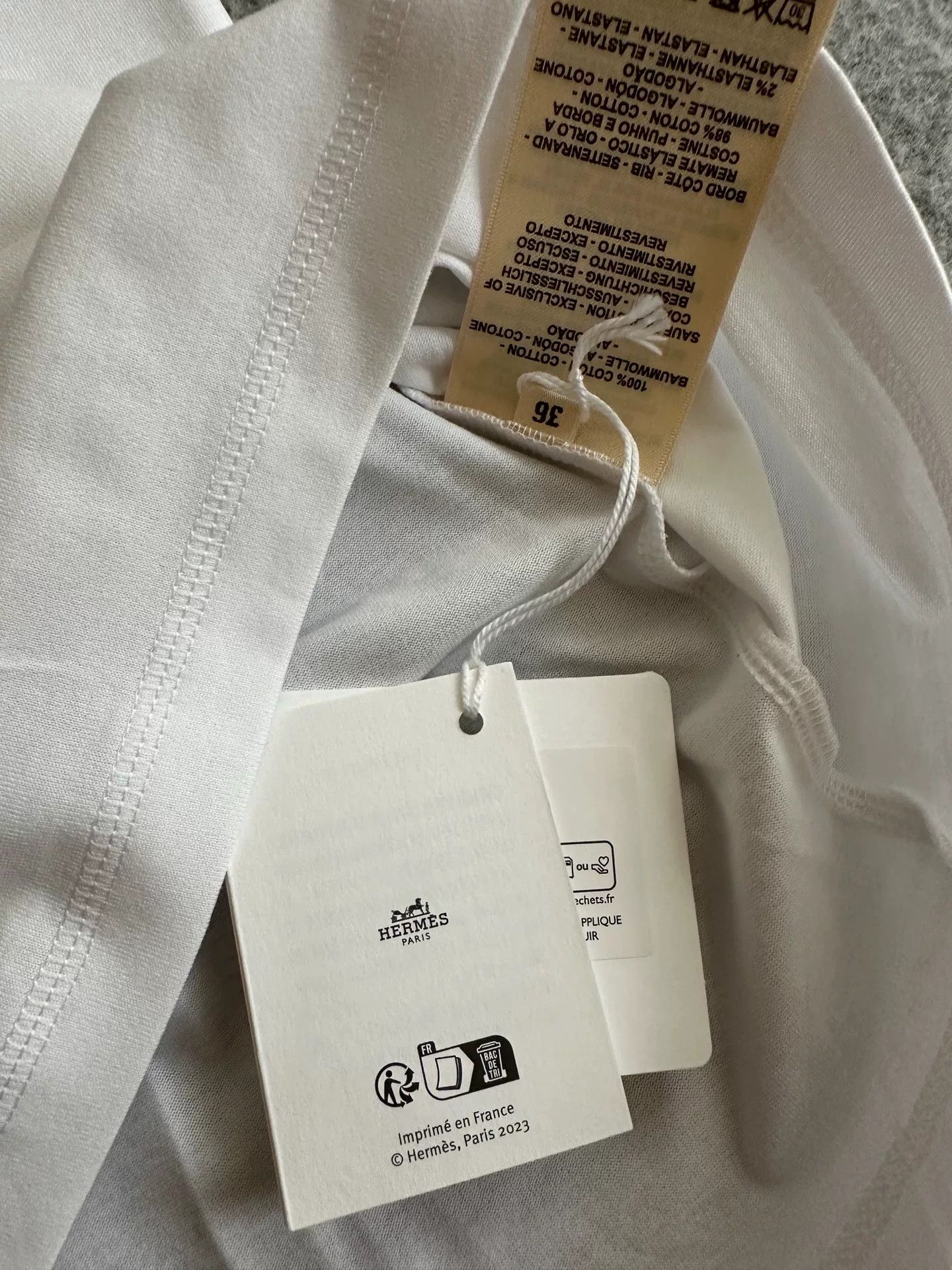 Hermes Hermes 2025 Women's White Print T-shirt Size US M / EU 48-50 / 2 - 4 Thumbnail