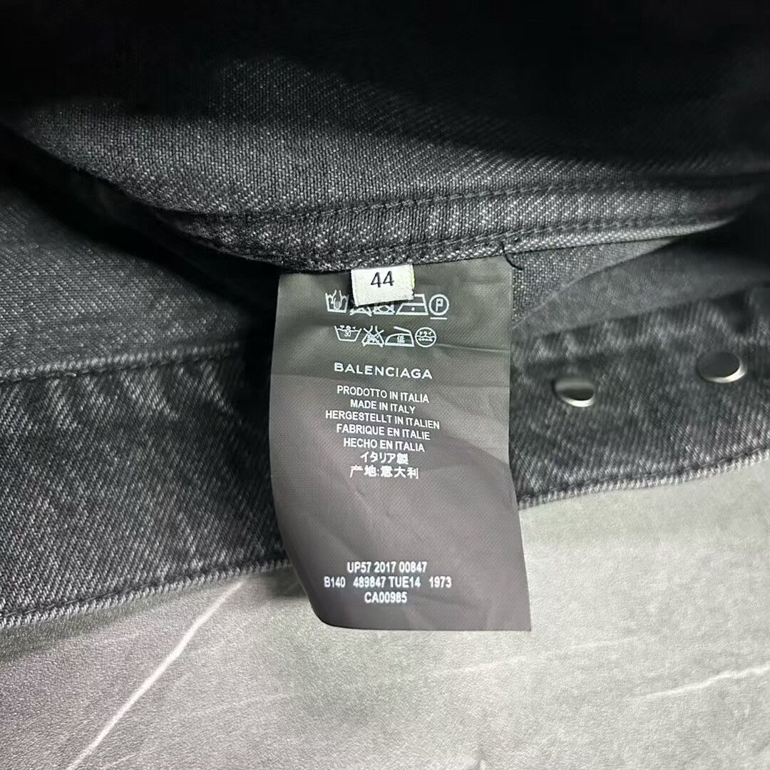 Balenciaga Balenciaga Sinners Denim Jacket Size US M / EU 48-50 / 2 - 9 Thumbnail