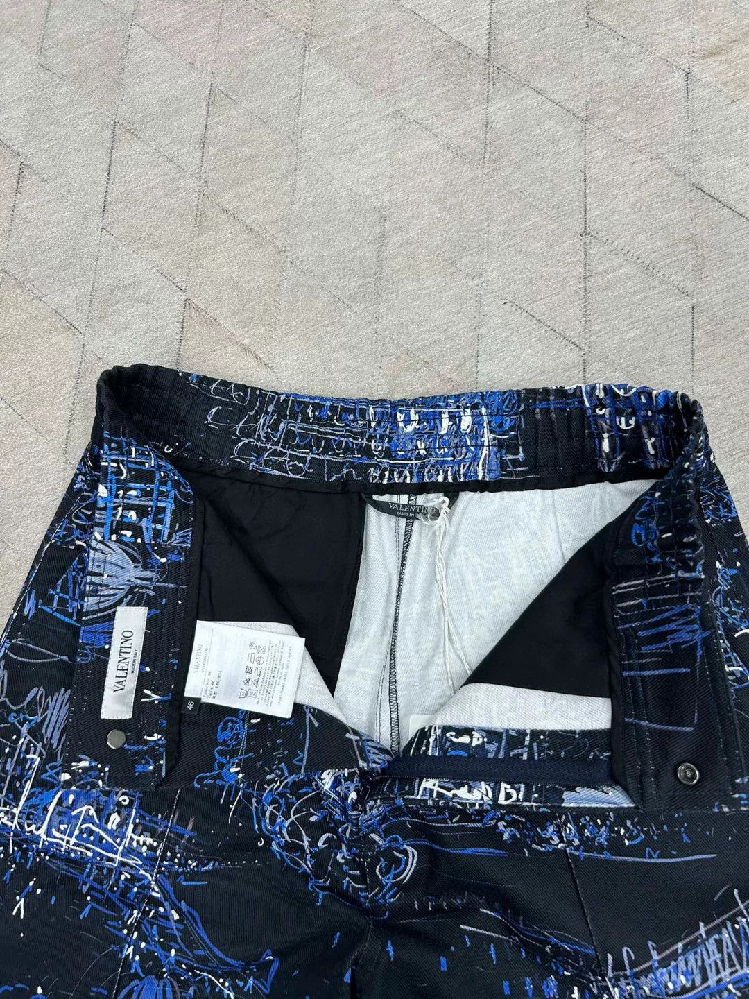 Valentino Valentino Spring Summer Cargo Shorts Size US 30 / EU 46 - 4 Thumbnail