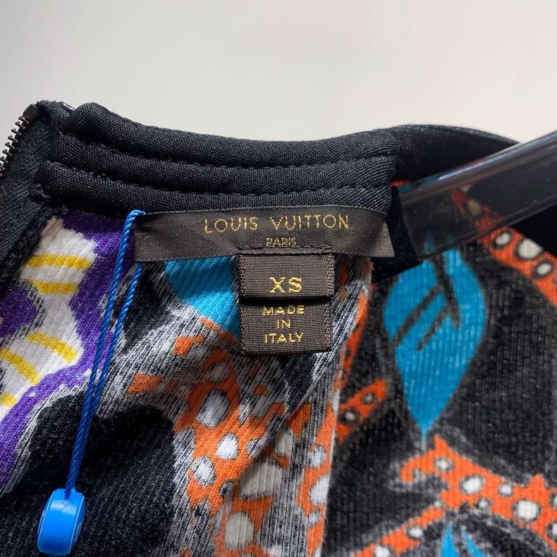 Louis Vuitton Louis Vuitton Patterned Knit Top Size US XS / EU 42 / 0 - 2 Thumbnail