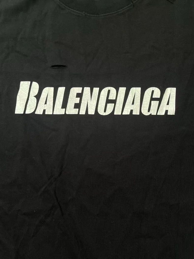 Balenciaga Balenciaga Caps Logo Distressed Short Sleeve Tee Size US S / EU 44-46 / 1 - 3 Thumbnail