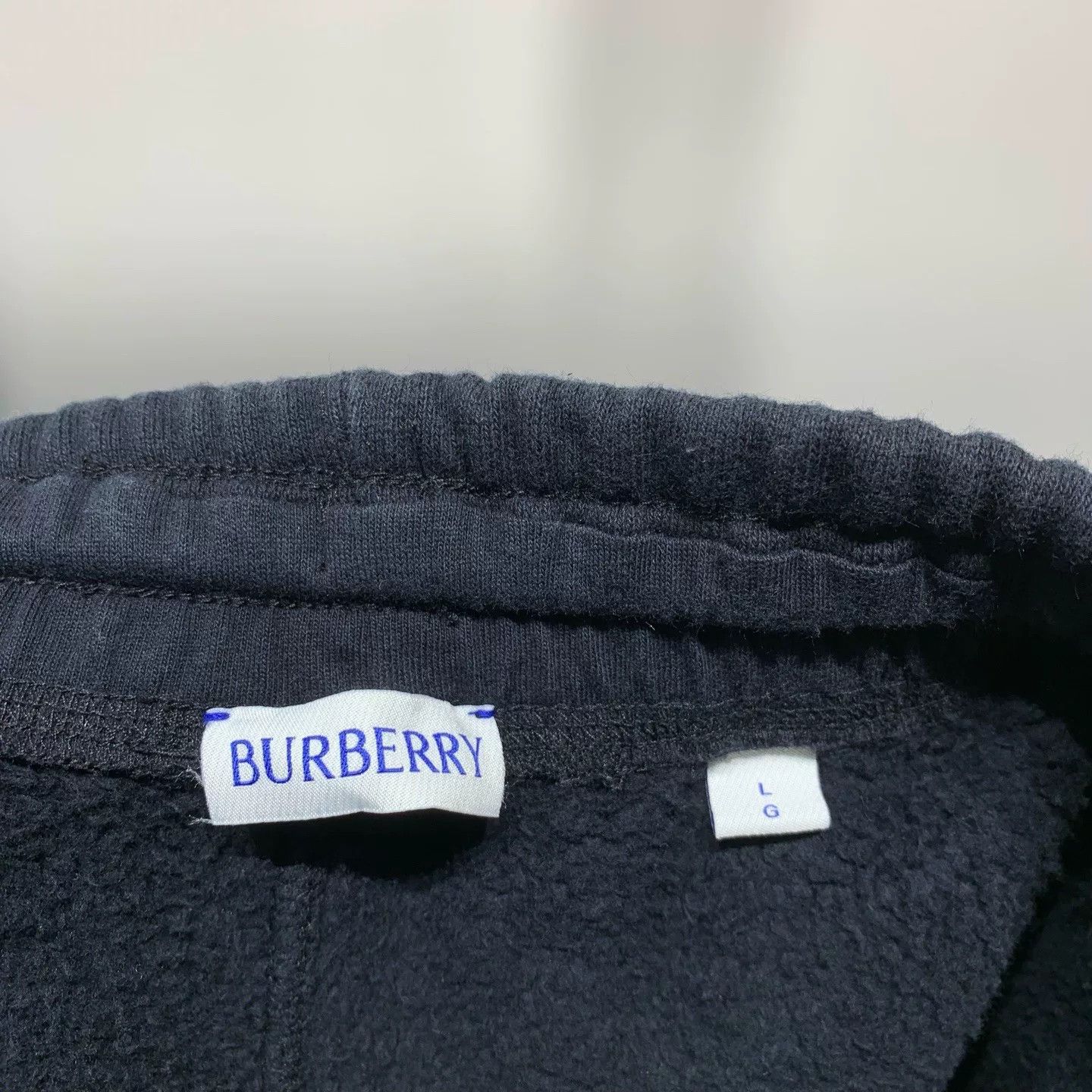 Burberry Burberry 2024 Knight Shorts Size US 32 / EU 48 - 2 Thumbnail