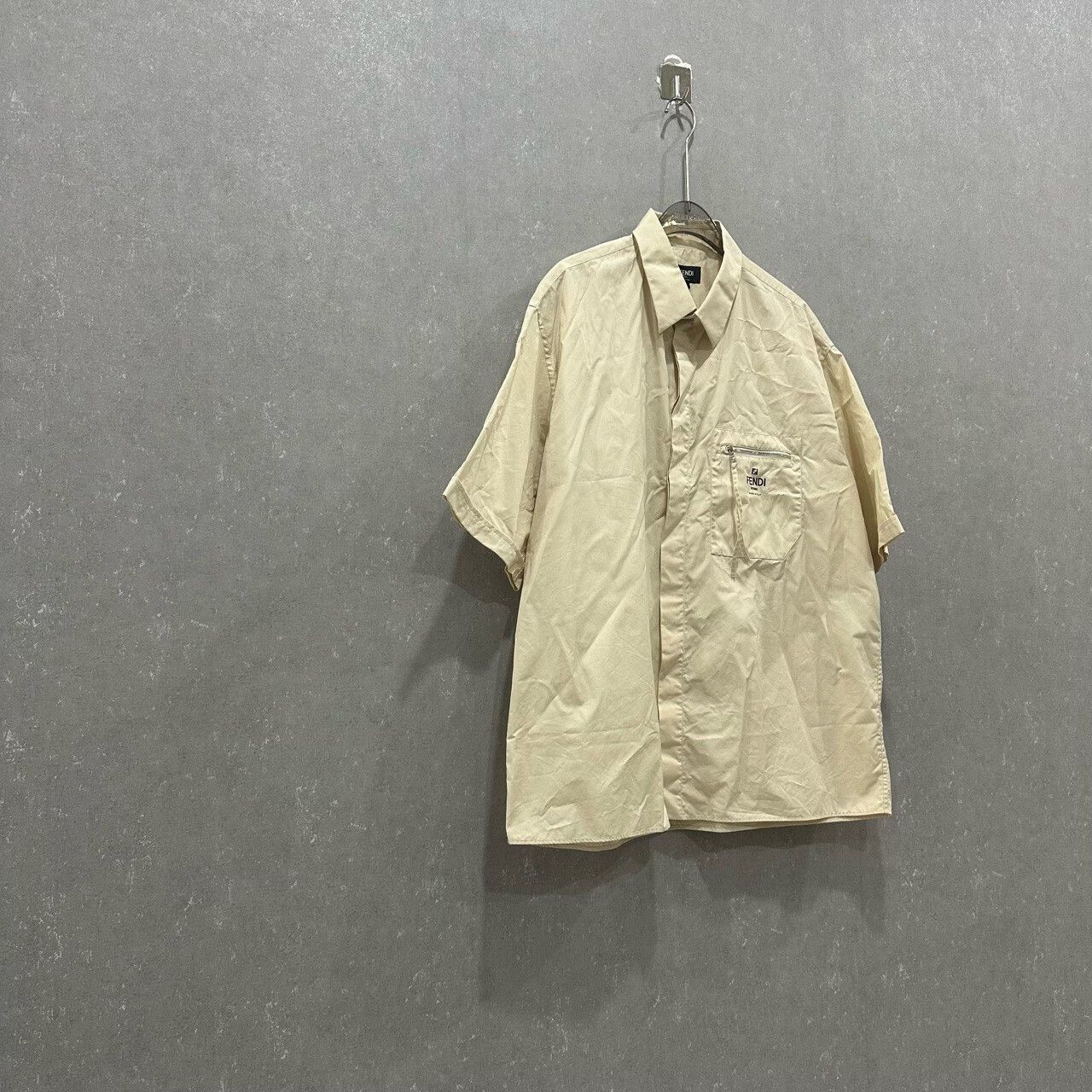 Fendi Fendi Solid Logo Pocket Short-Sleeve Shirt Size US XL / EU 56 / 4 - 2 Thumbnail
