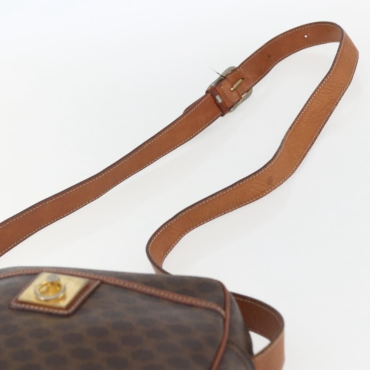 Celine Celine Vintage Macadam Canvas and Leather Size ONE SIZE - 15 Thumbnail