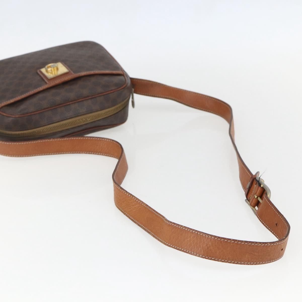 Celine Celine Vintage Macadam Canvas and Leather Size ONE SIZE - 7 Thumbnail