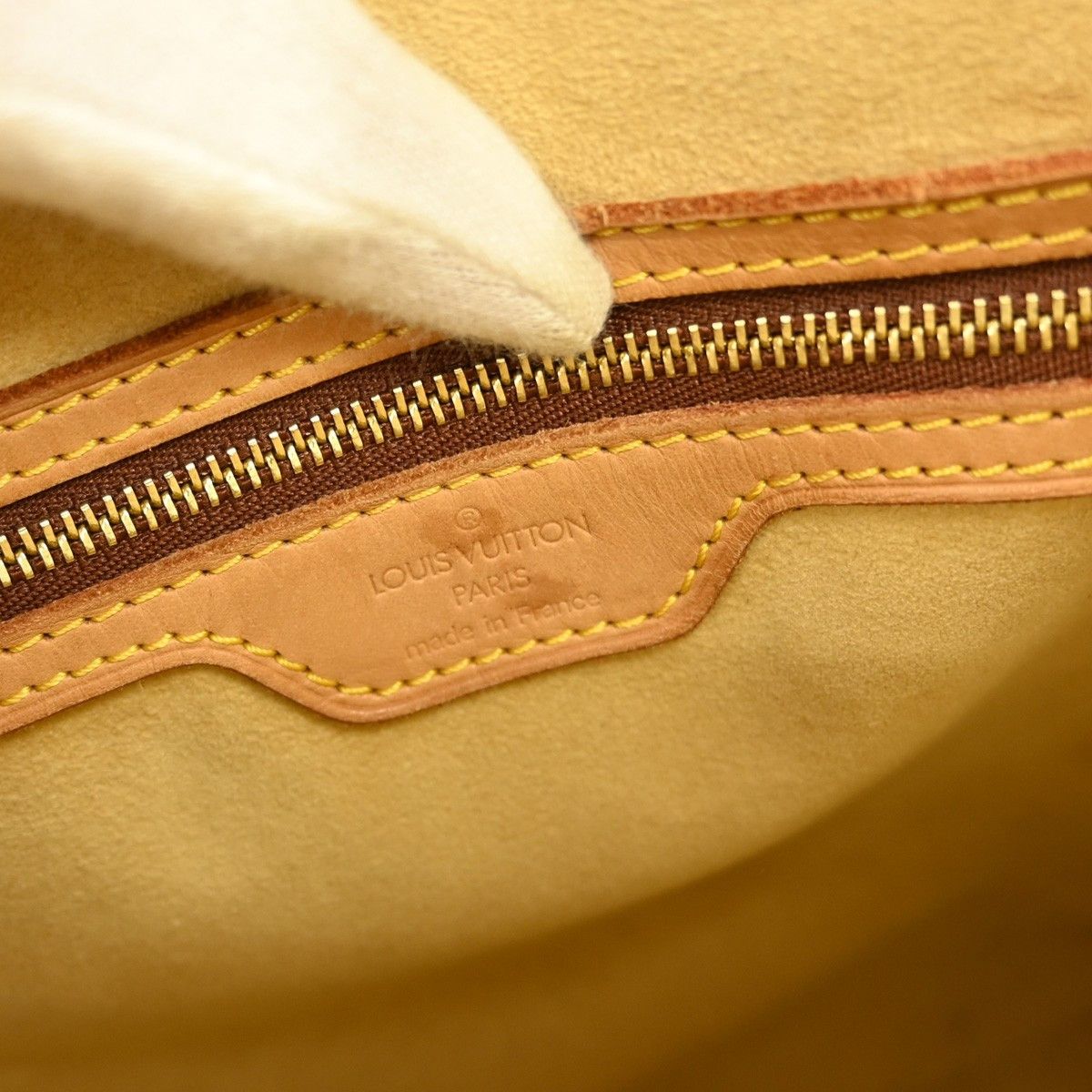 Louis Vuitton Louis Vuitton Looping Handbag Monogram Canvas Size ONE SIZE - 4 Thumbnail