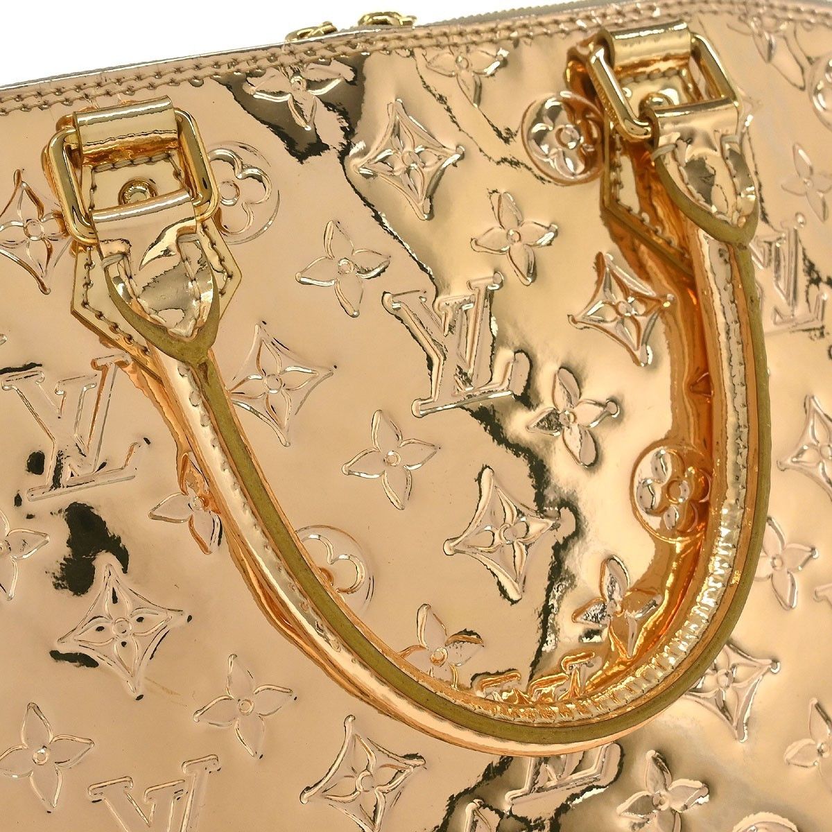 Louis Vuitton Louis Vuitton Alma Handbag Monogram Miroir PVC Size ONE SIZE - 6 Thumbnail
