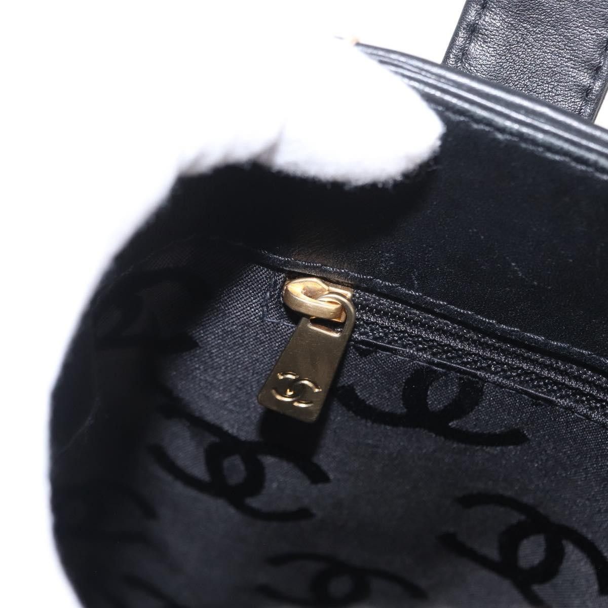 Chanel Chanel Surpique Tote Quilted Leather Size ONE SIZE - 13 Thumbnail