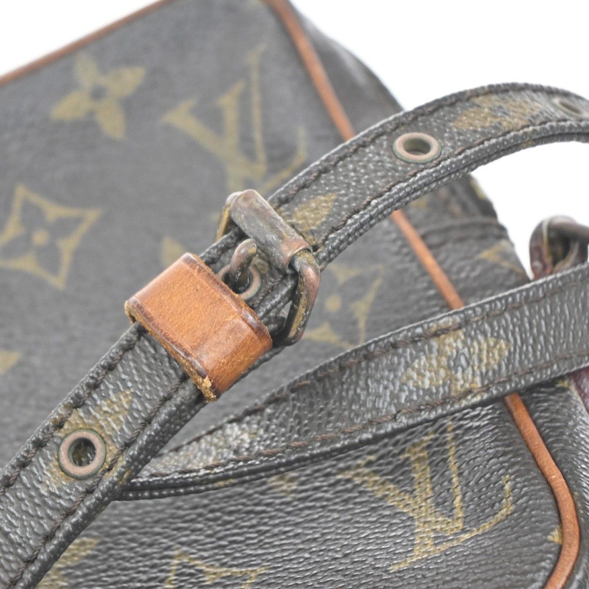 Louis Vuitton Louis Vuitton Danube Handbag Monogram Canvas Size ONE SIZE - 12 Thumbnail
