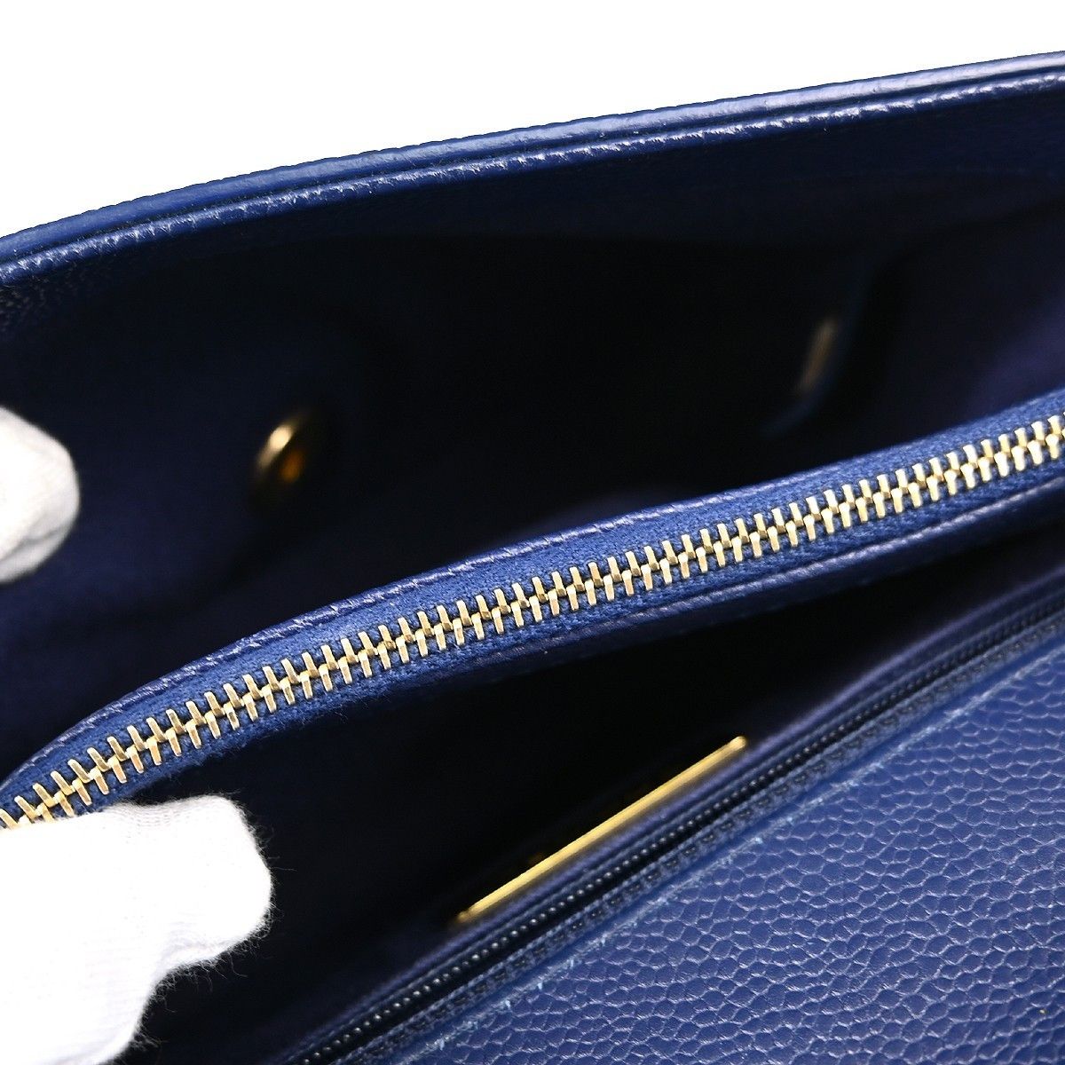 Chanel Chanel Chic Affinity Top Handle Bag Stitched Caviar Size ONE SIZE - 3 Thumbnail
