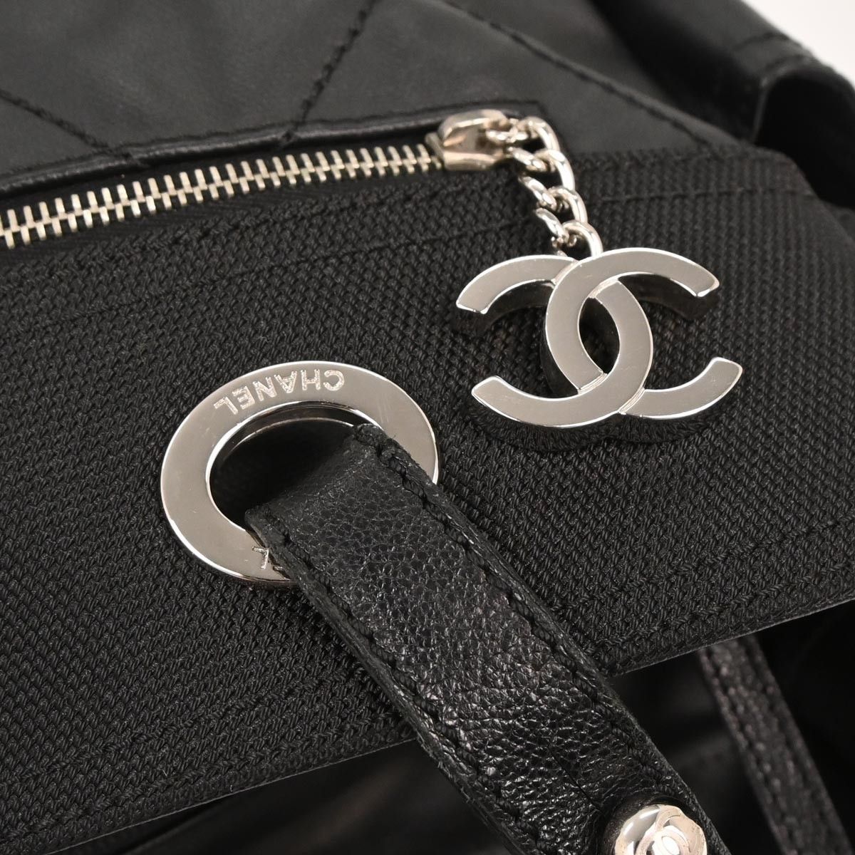 Chanel Chanel Biarritz Pocket Tote Quilted Coated Canvas Size ONE SIZE - 7 Thumbnail