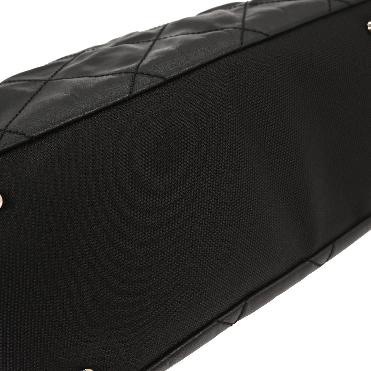 Chanel Chanel Biarritz Pocket Tote Quilted Coated Canvas Size ONE SIZE - 8 Thumbnail