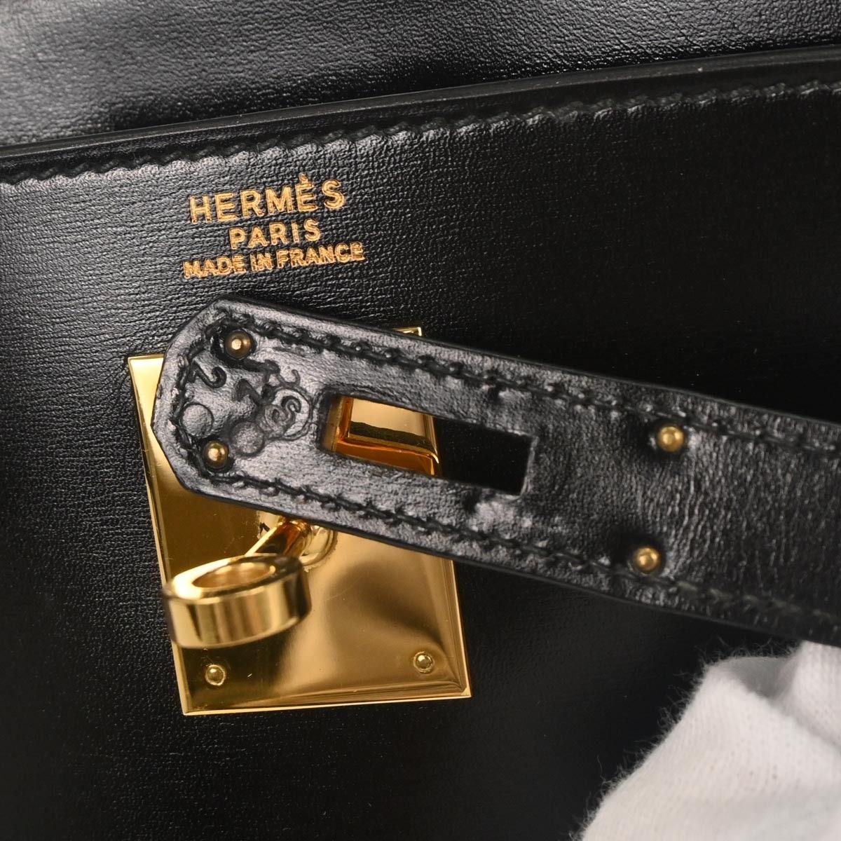 Hermes Hermes Kelly Handbag Black Box Calf with Gold Hardware Size ONE SIZE - 4 Thumbnail
