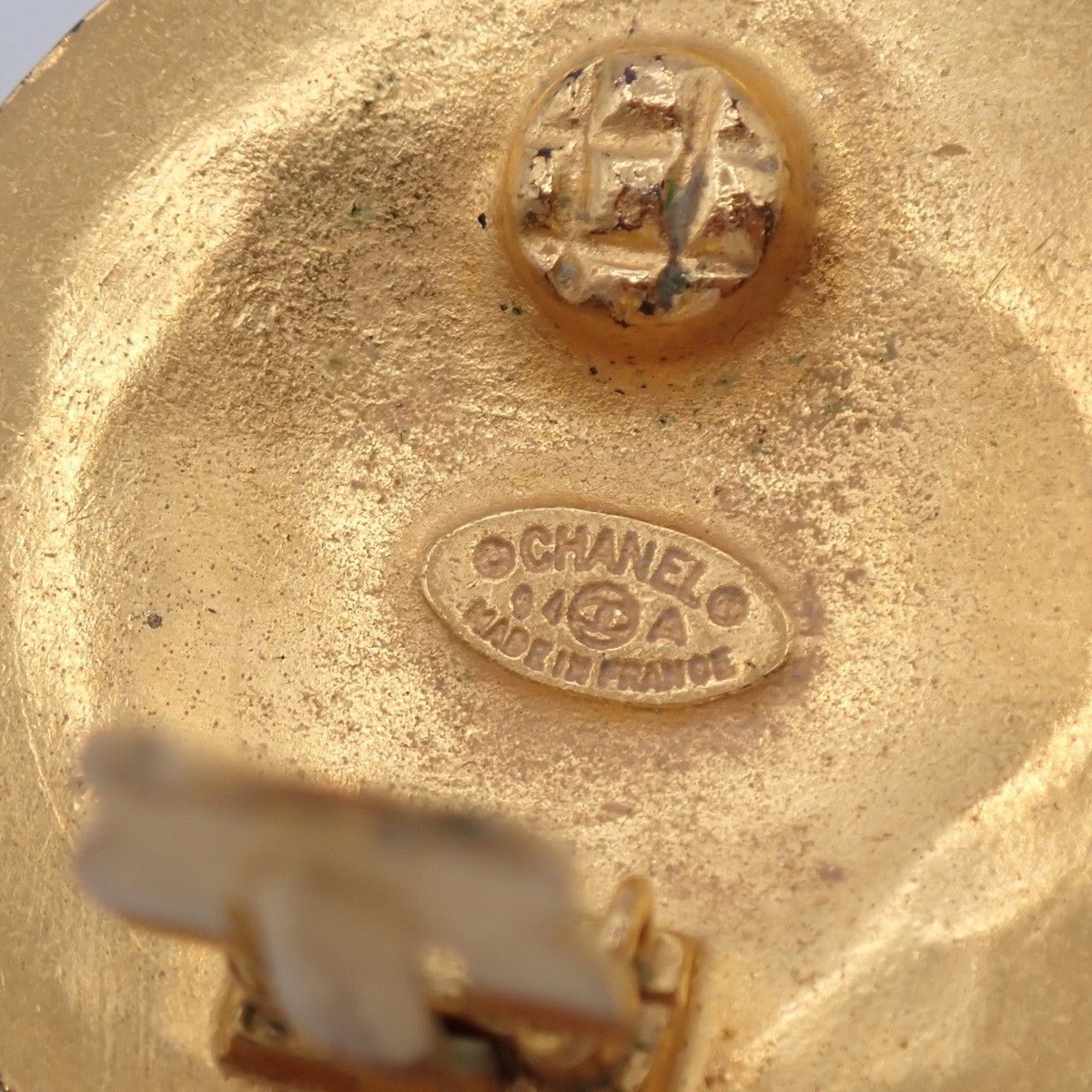 Chanel Chanel Vintage CC Round Clip-On Earrings Metal Size ONE SIZE - 8 Thumbnail