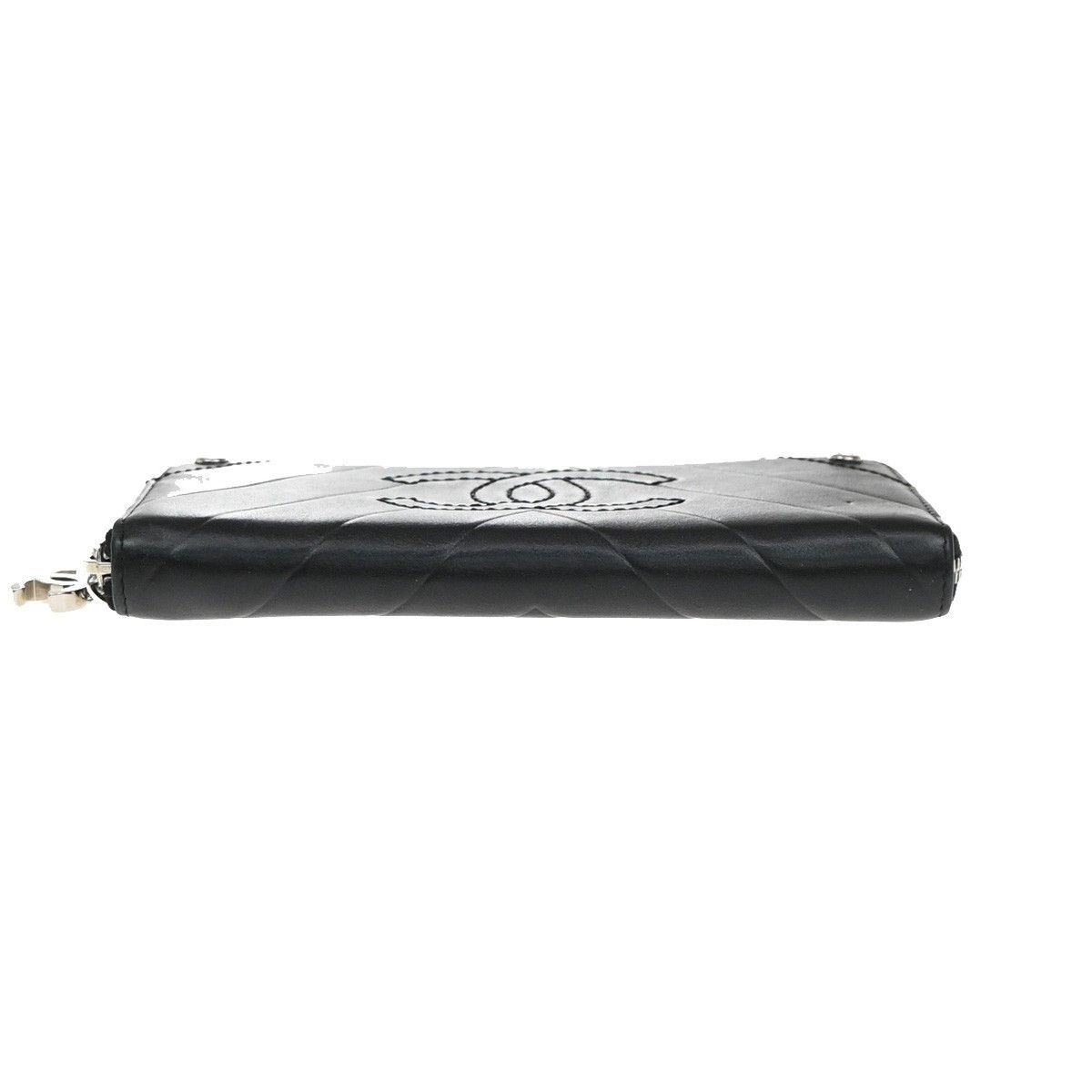 Chanel Chanel CC Charm Zip Around Quilted Lambskin Size ONE SIZE - 15 Thumbnail