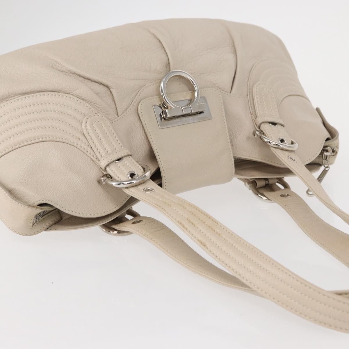 Salvatore Ferragamo Salvatore Ferragamo Gancini Shoulder Bag Leather Size ONE SIZE - 15 Thumbnail