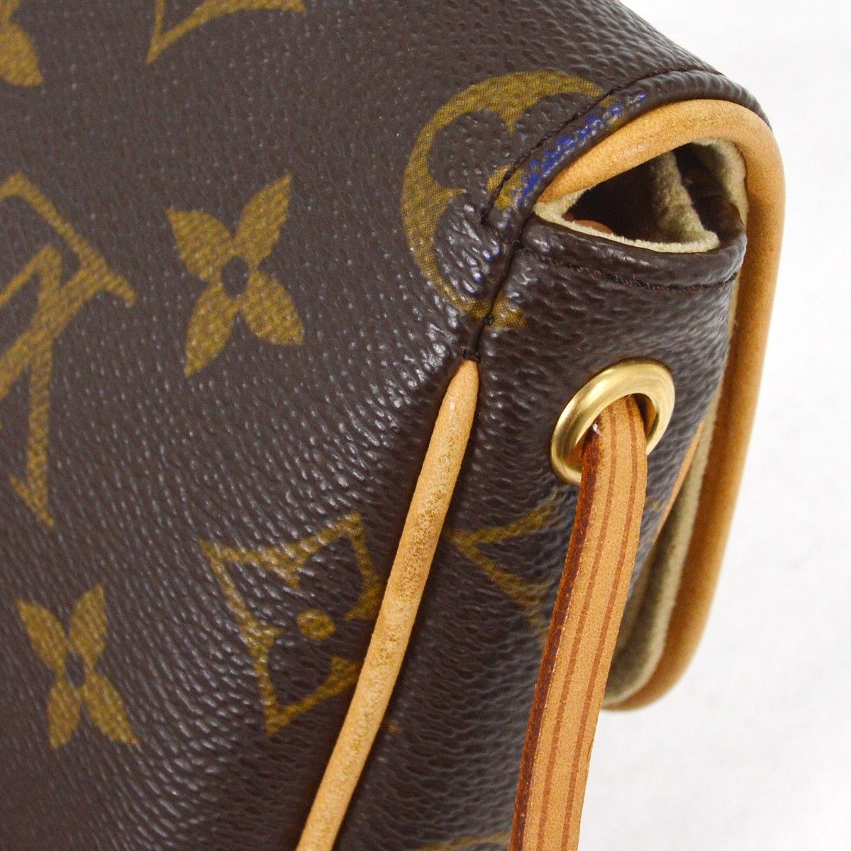 Louis Vuitton Louis Vuitton Cancun Pochette Monogram Canvas Size ONE SIZE - 7 Thumbnail