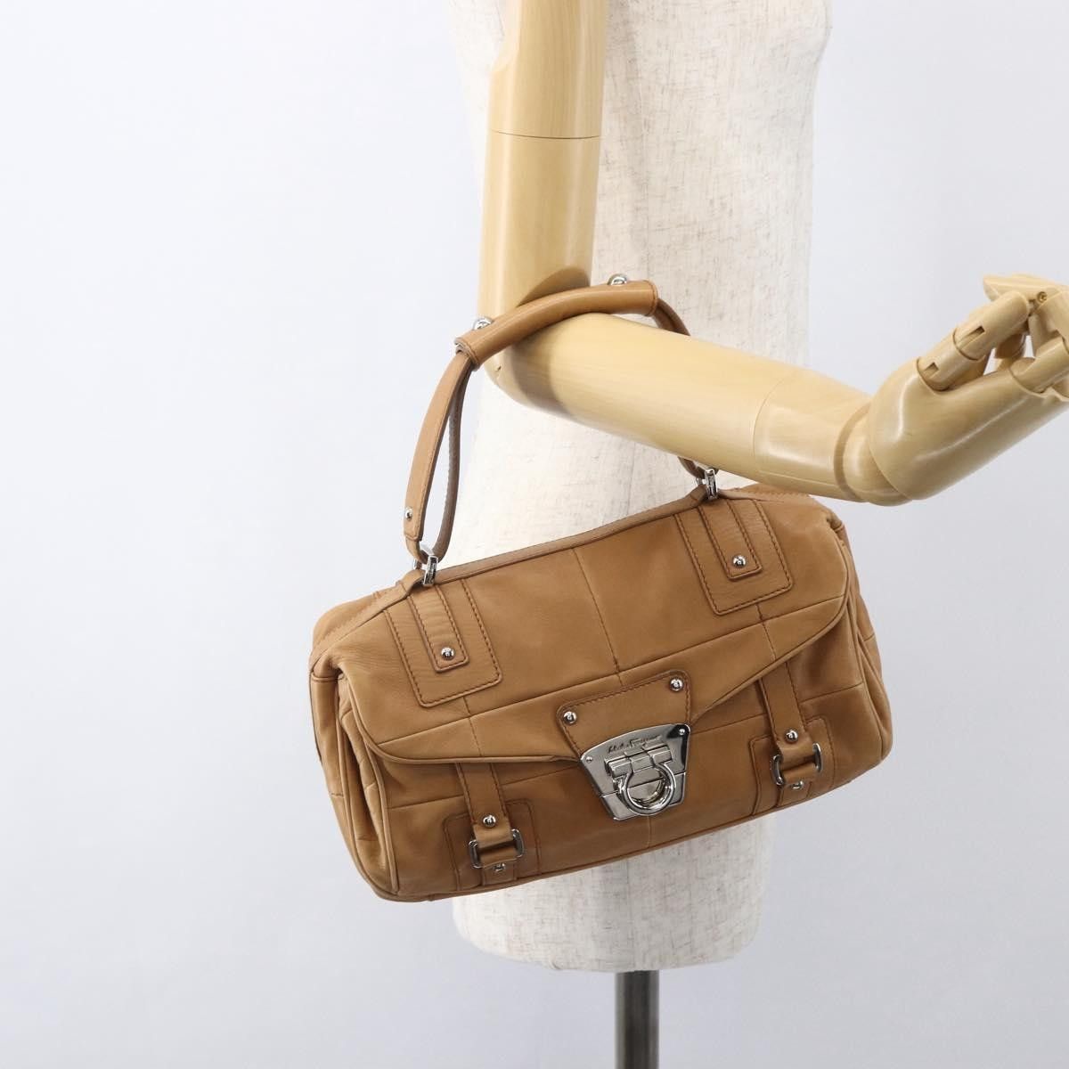 Salvatore Ferragamo Salvatore Ferragamo Gancini Leather Size ONE SIZE - 14 Thumbnail