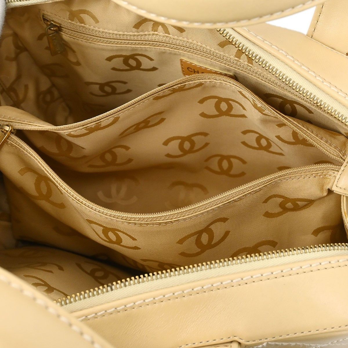 Chanel Chanel Surpique Boston Bag Quilted Leather Size ONE SIZE - 3 Thumbnail