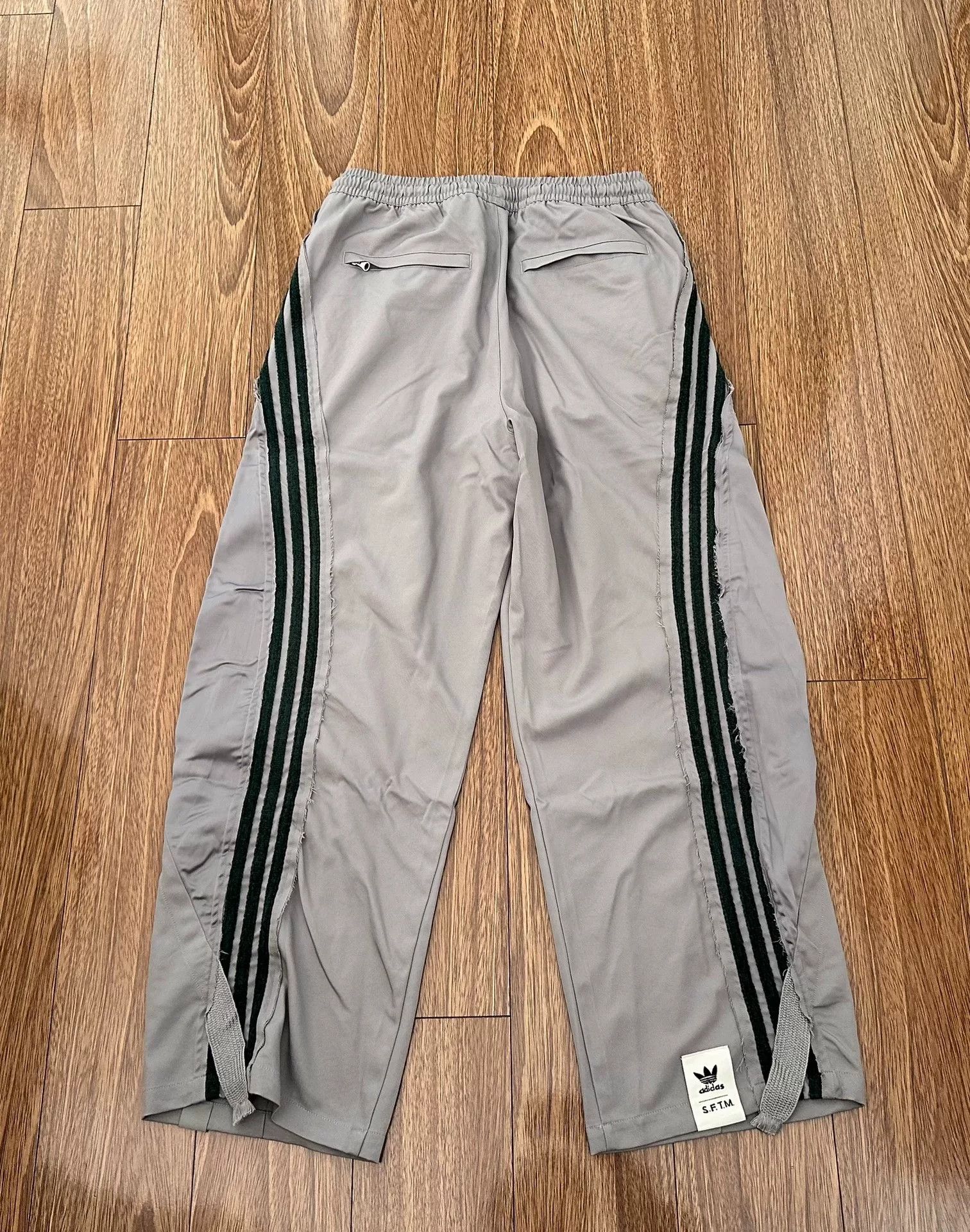 Adidas adidas x song for the mute track pant Size US 30 / EU 46 - 2 Thumbnail