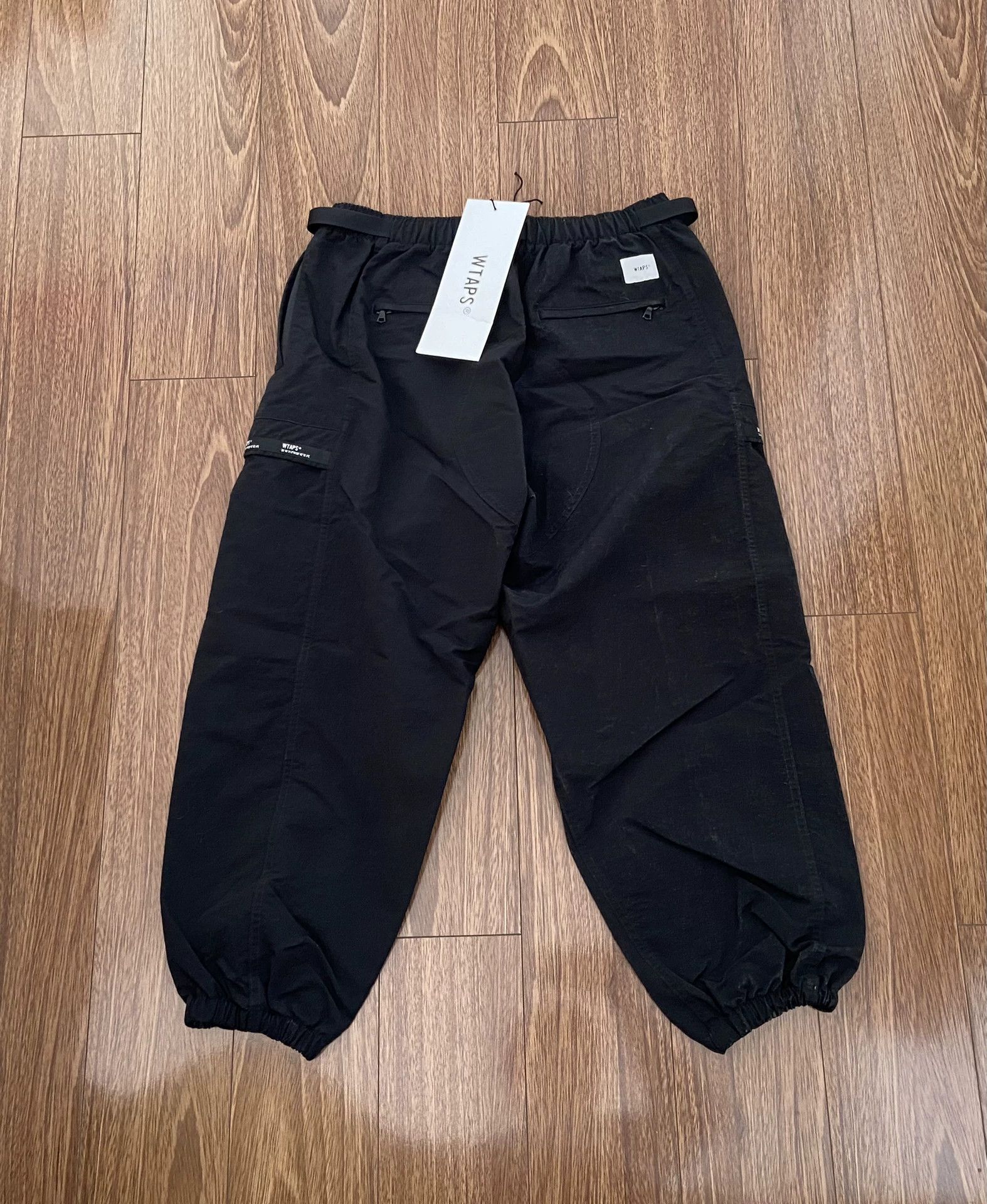 Wtaps wtaps nylon track trousers in black Size US 30 / EU 46 - 2 Thumbnail