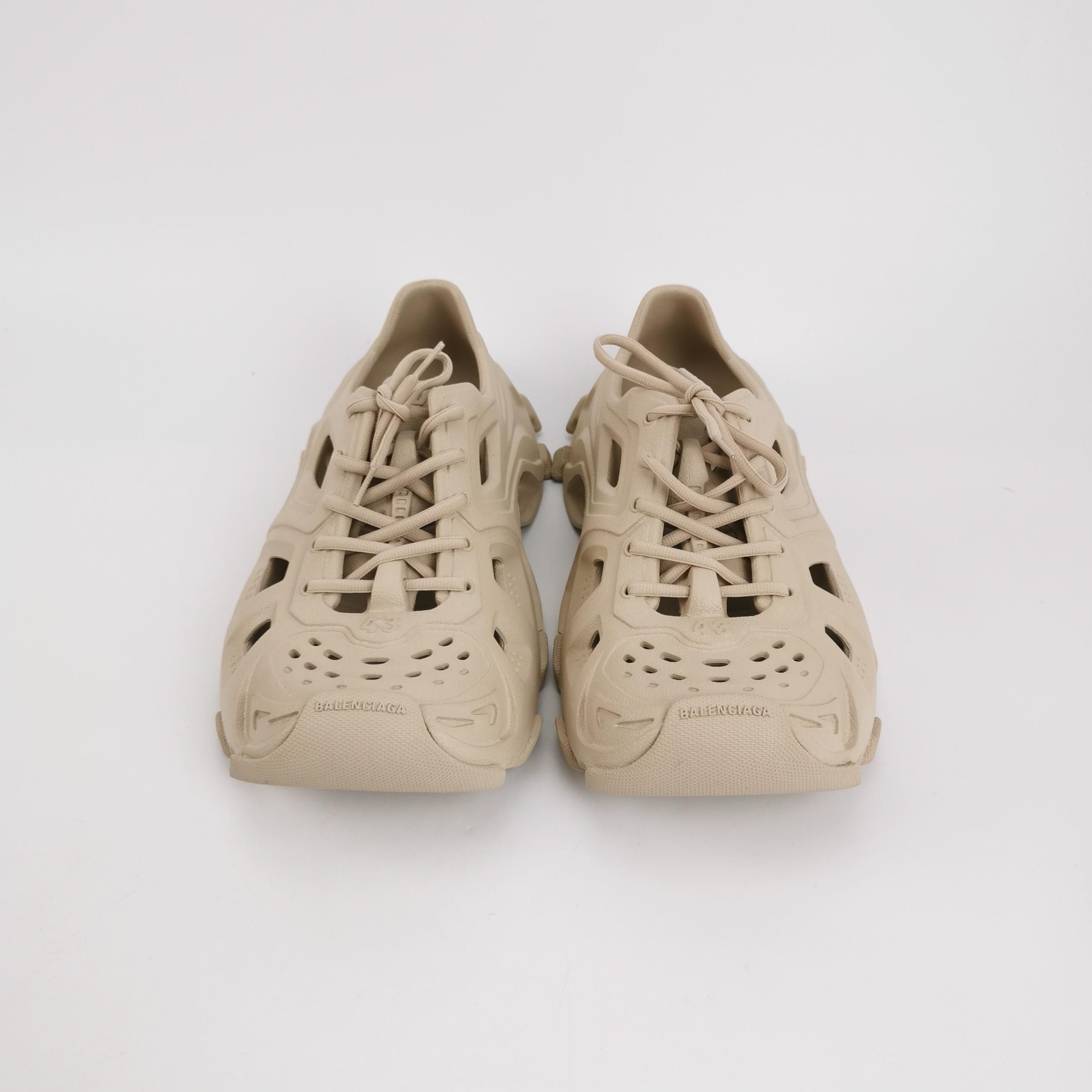 Balenciaga Balenciaga Size 43 Solid Lace-Up Casual Shoes Size US 10 / EU 43 - 5 Thumbnail