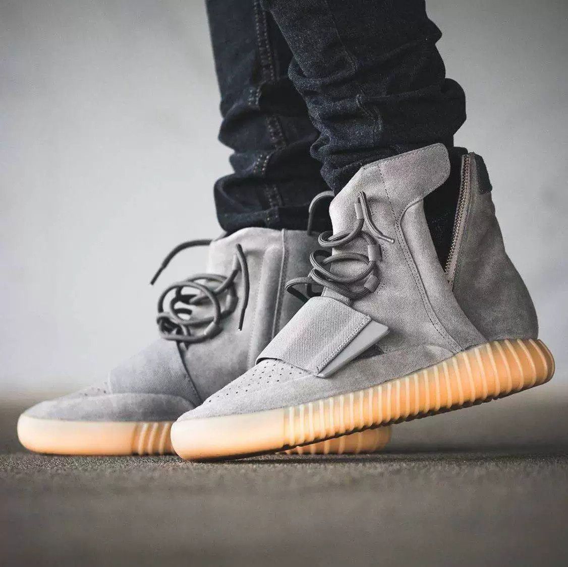 Yeezy yeezy 750 boost high-top sneakers Size US 11 / EU 44 - 7 Thumbnail