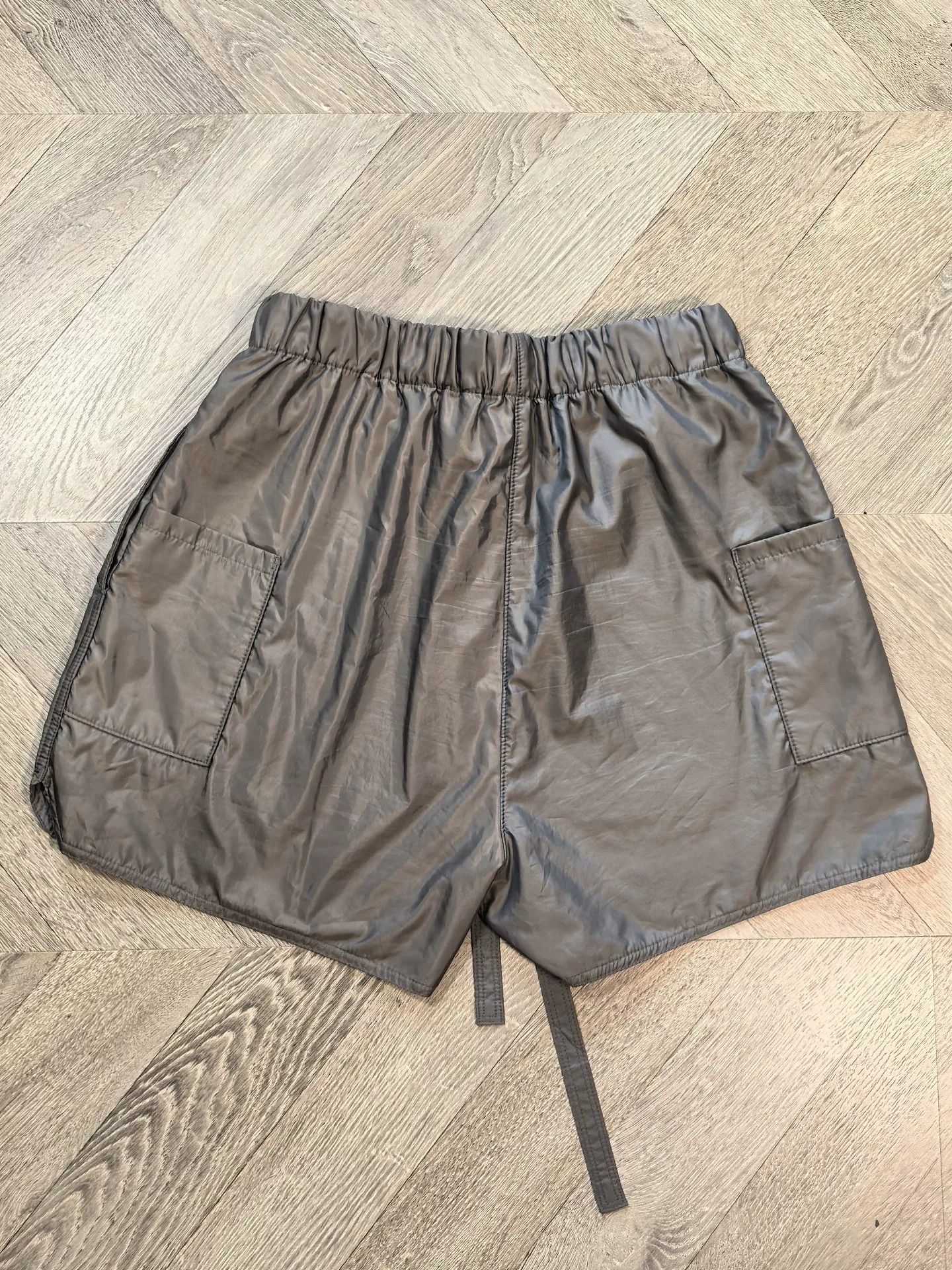Fear of God fear of god gray shorts with drawstring Size US 31 - 2 Thumbnail