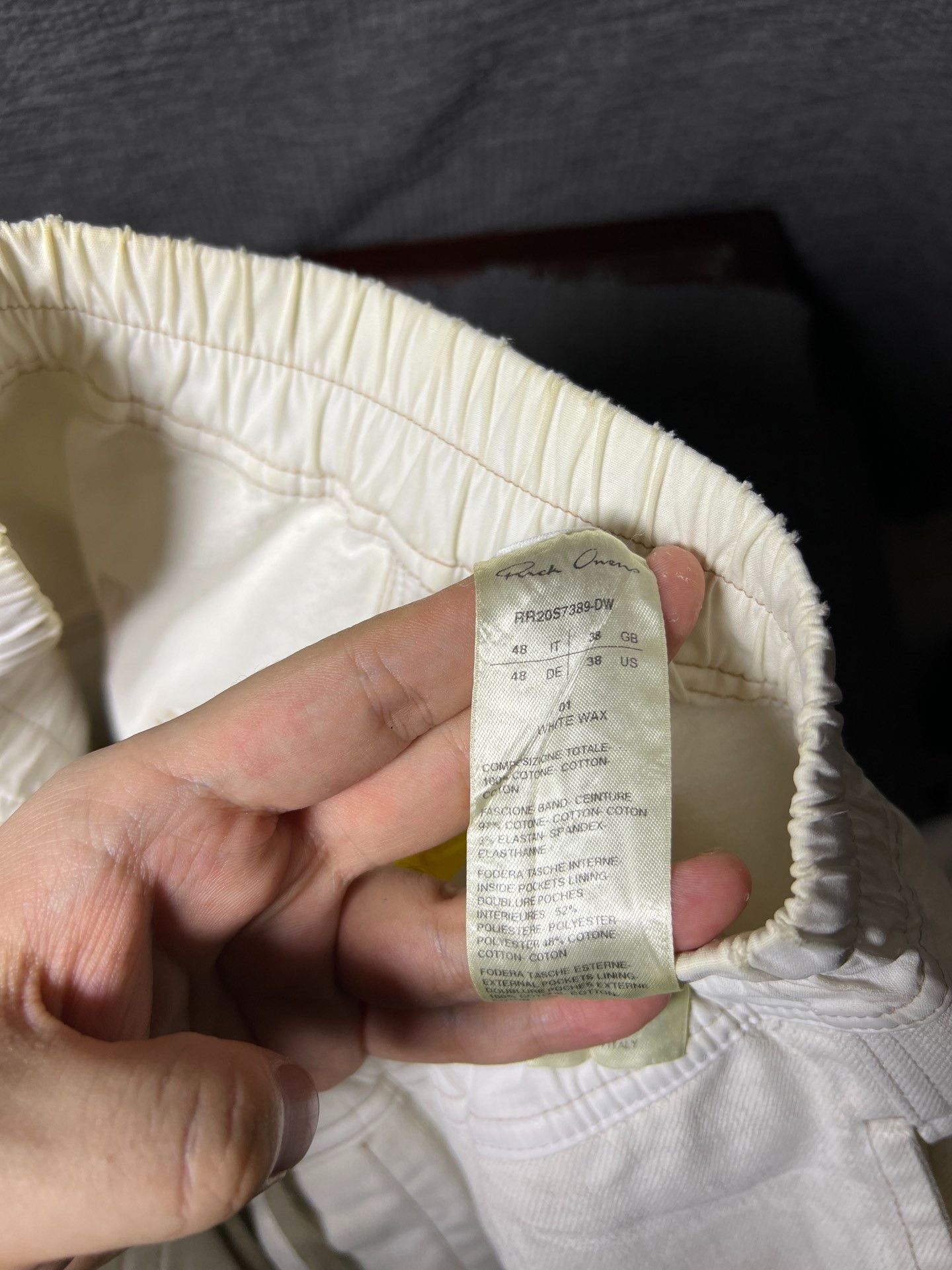 Rick Owens Rick Owens White Waxed Shorts Size US 38 / EU 54 - 6 Thumbnail