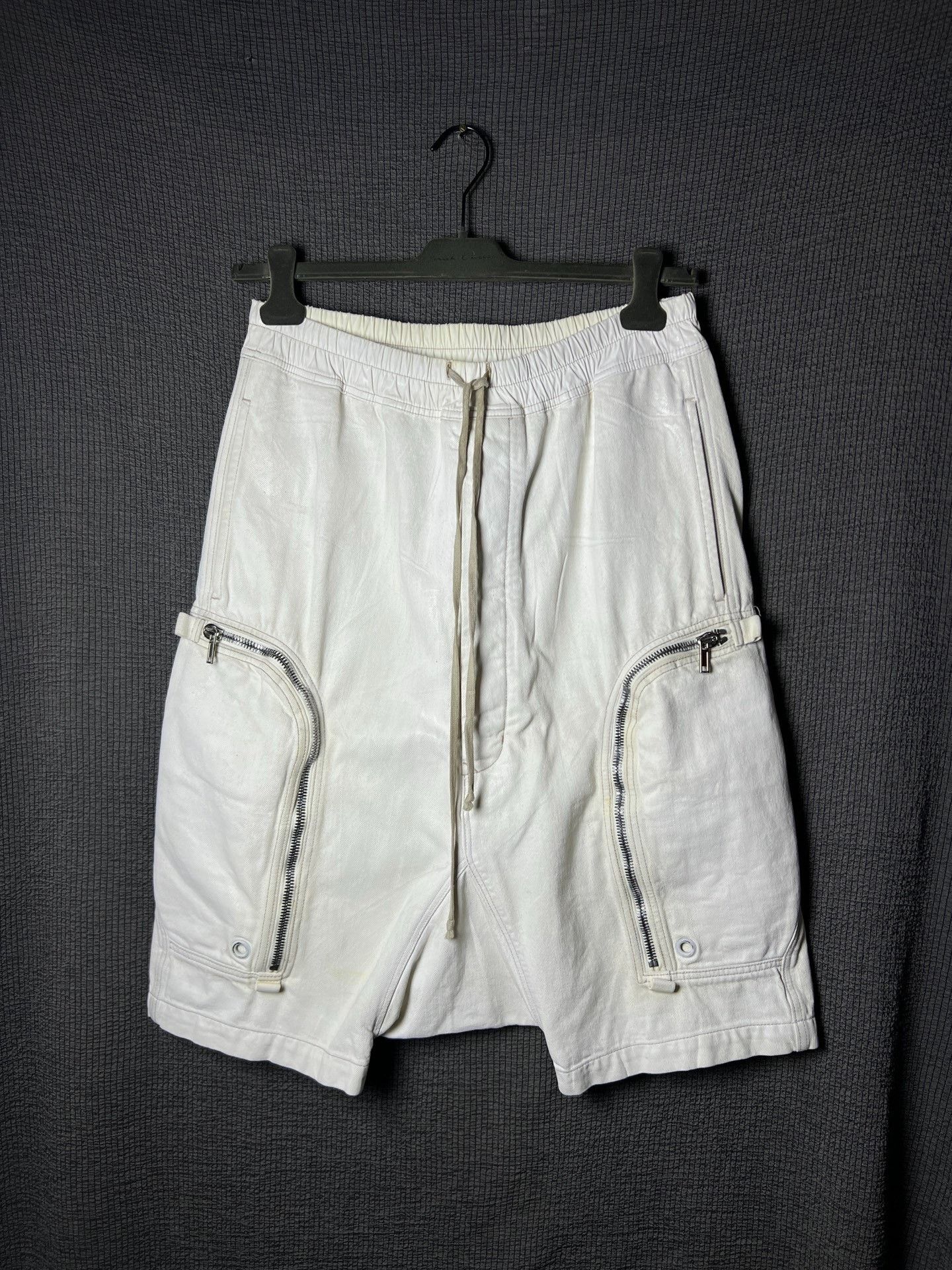 Rick Owens Rick Owens White Waxed Shorts Size US 38 / EU 54 - 2 Thumbnail