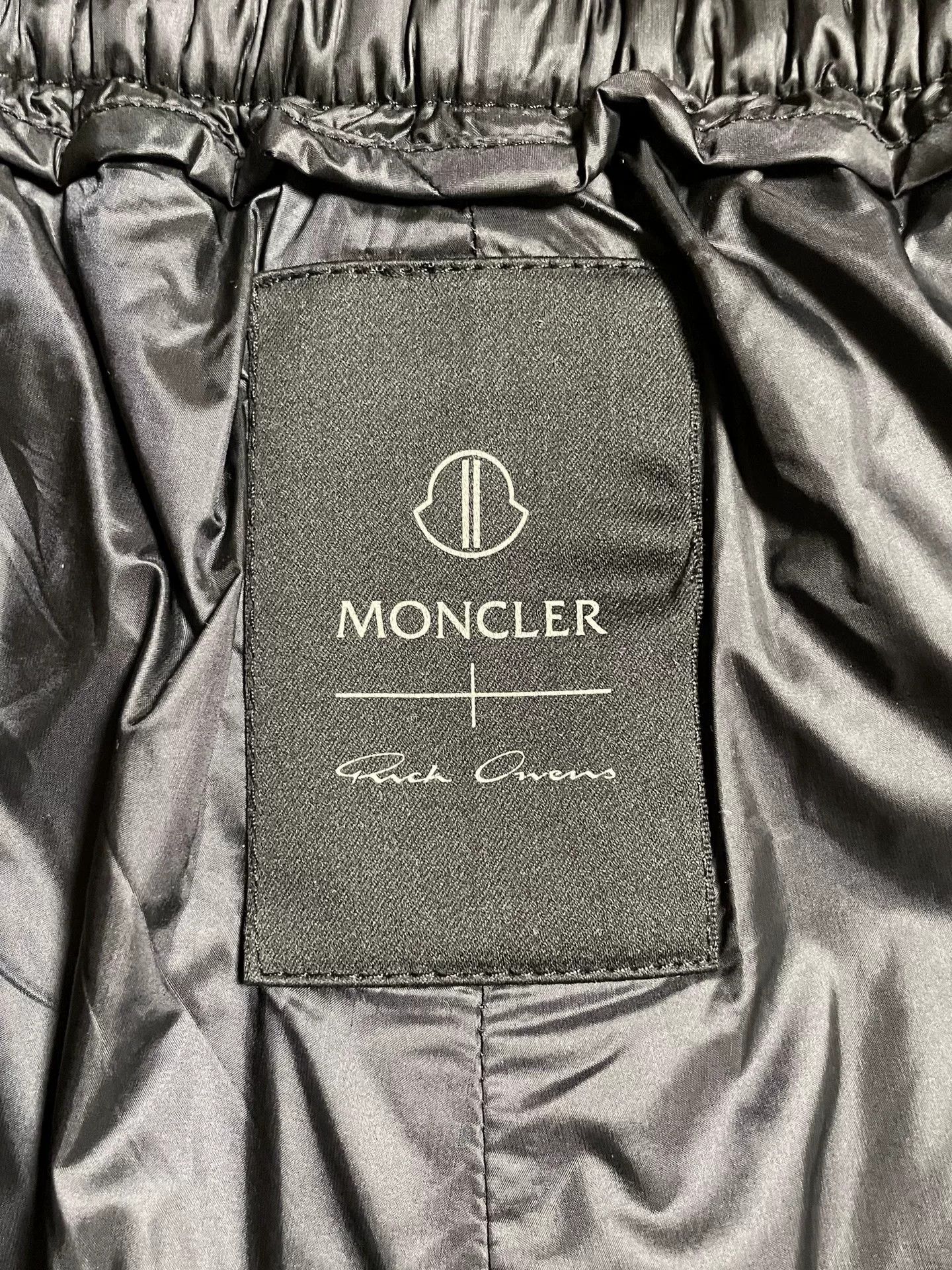 Rick Owens rick owens moncler collaboration puffer shorts Size US 34 / EU 50 - 5 Thumbnail