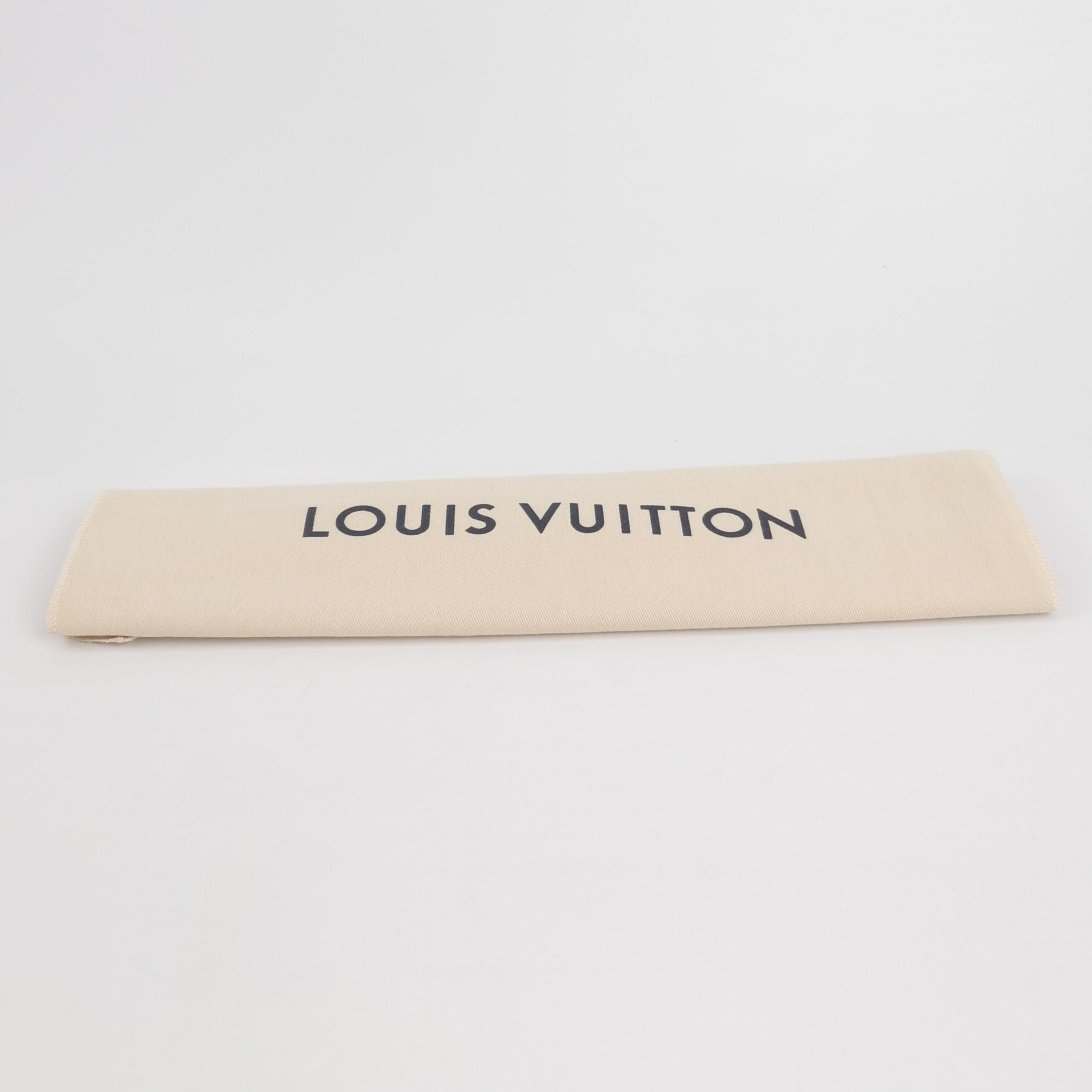 Louis Vuitton Louis Vuitton Pochette Voyage Medium Check Pouch Size ONE SIZE - 15 Thumbnail