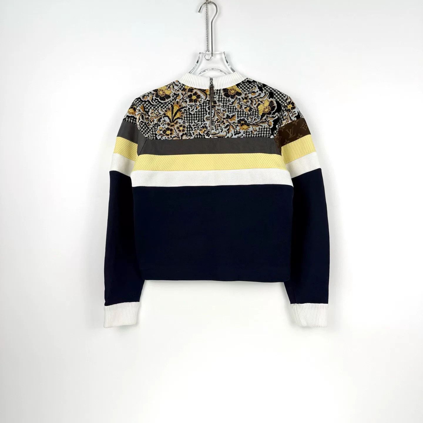 Louis Vuitton LV Blue Yellow Floral Logo Sweatshirt XS Size US XS / EU 42 / 0 - 4 Thumbnail