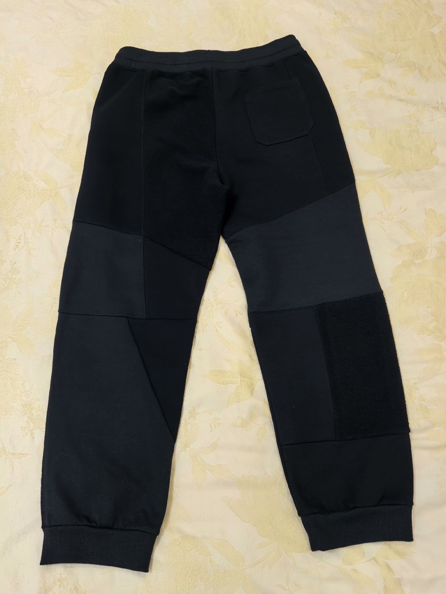 Valentino Valentino Irregular Panel Black Sweatpants M Size US 32 / EU 48 - 4 Thumbnail
