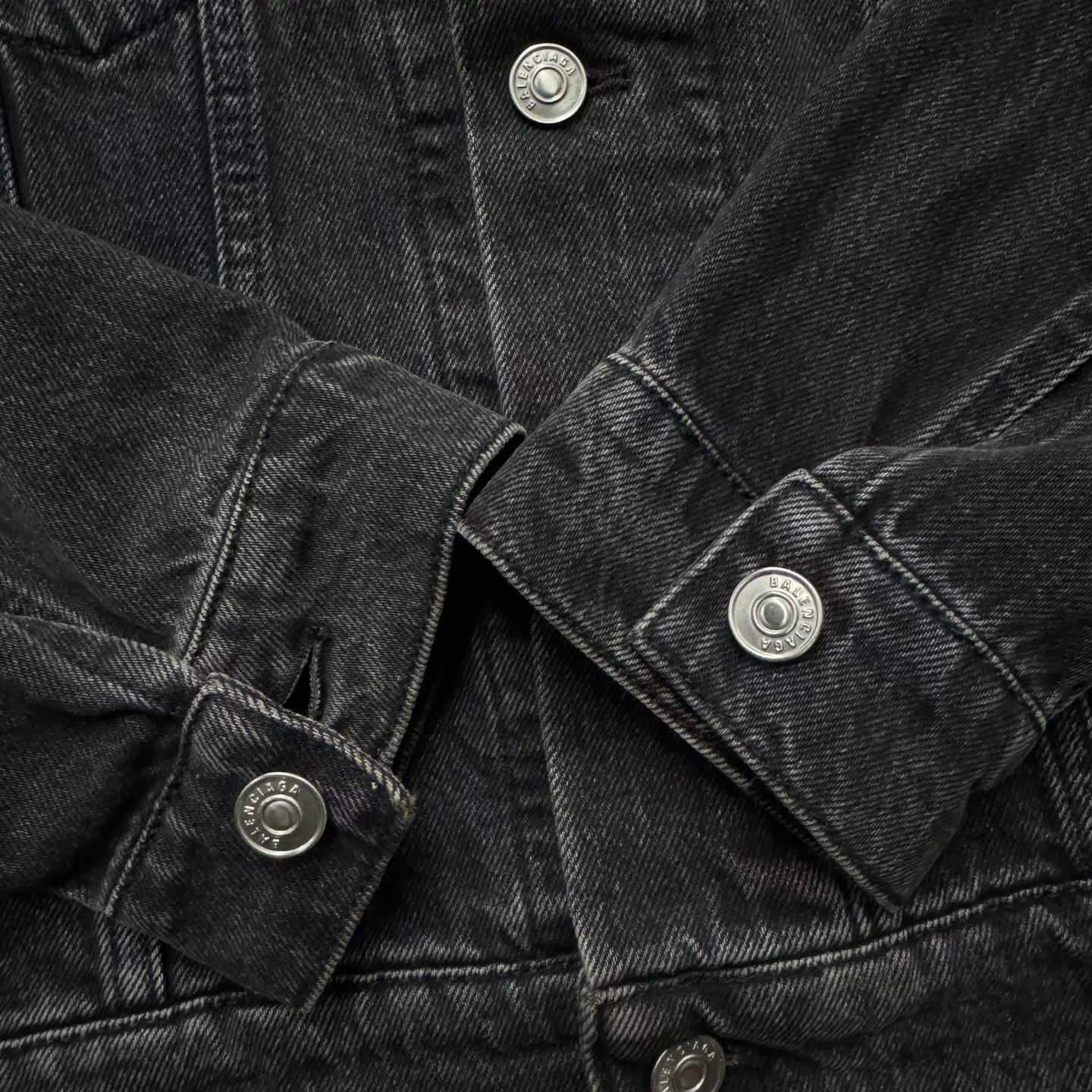 Balenciaga Balenciaga Sinners Embroidered Denim Jacket Size US M / EU 48-50 / 2 - 2 Thumbnail