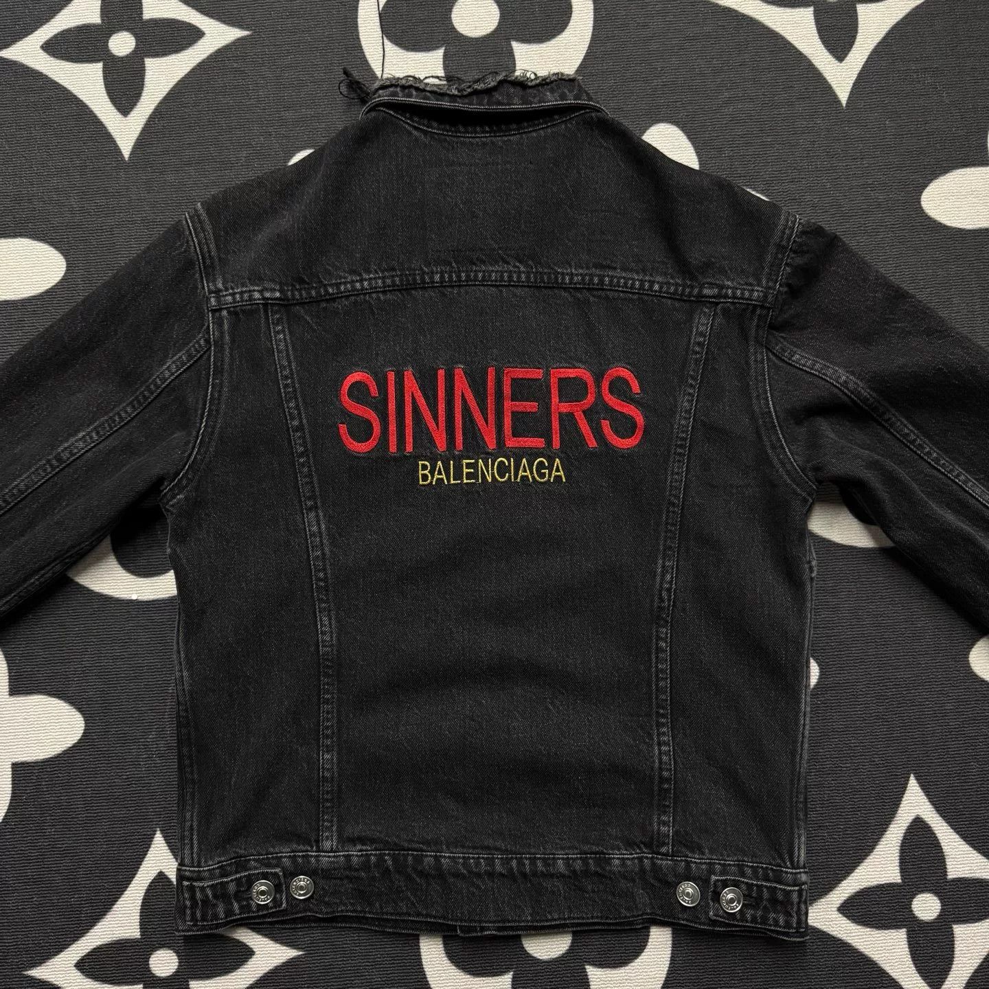 Balenciaga Balenciaga Sinners Embroidered Denim Jacket Size US M / EU 48-50 / 2 - 3 Thumbnail