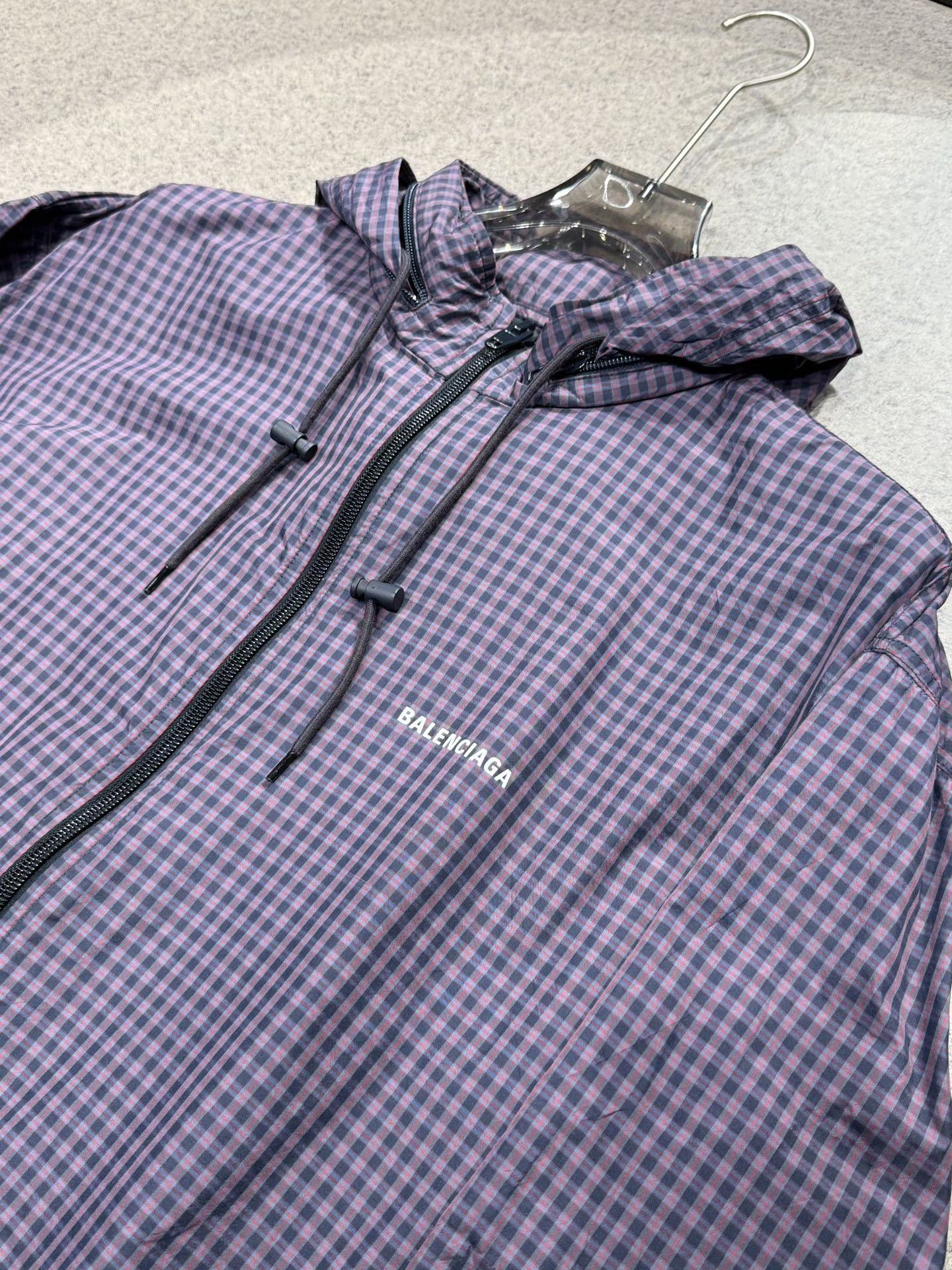 Balenciaga Balenciaga Purple Plaid Trench Coat Size US XL / EU 56 / 4 - 2 Thumbnail