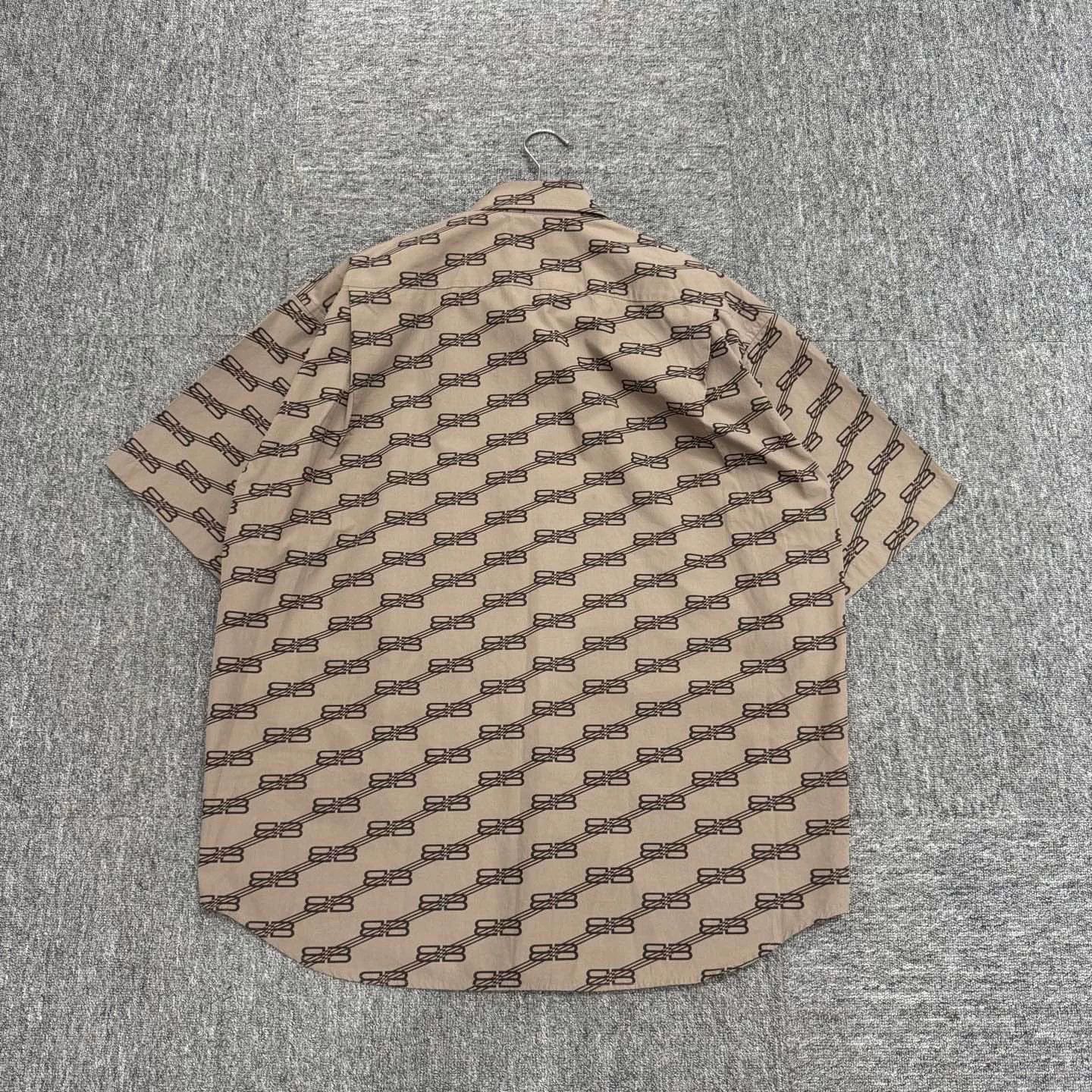 Balenciaga Balenciaga Lock Buckle Print Short Sleeve Shirt Size US XS / EU 42 / 0 - 5 Thumbnail