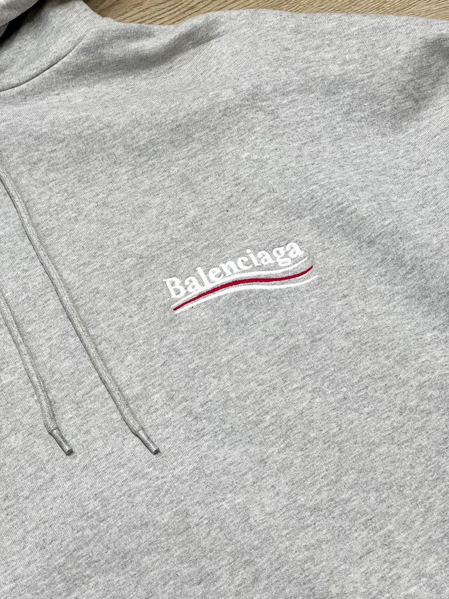 Balenciaga Balenciaga Embroidered Hoodie XS Size US XS / EU 42 / 0 - 2 Thumbnail