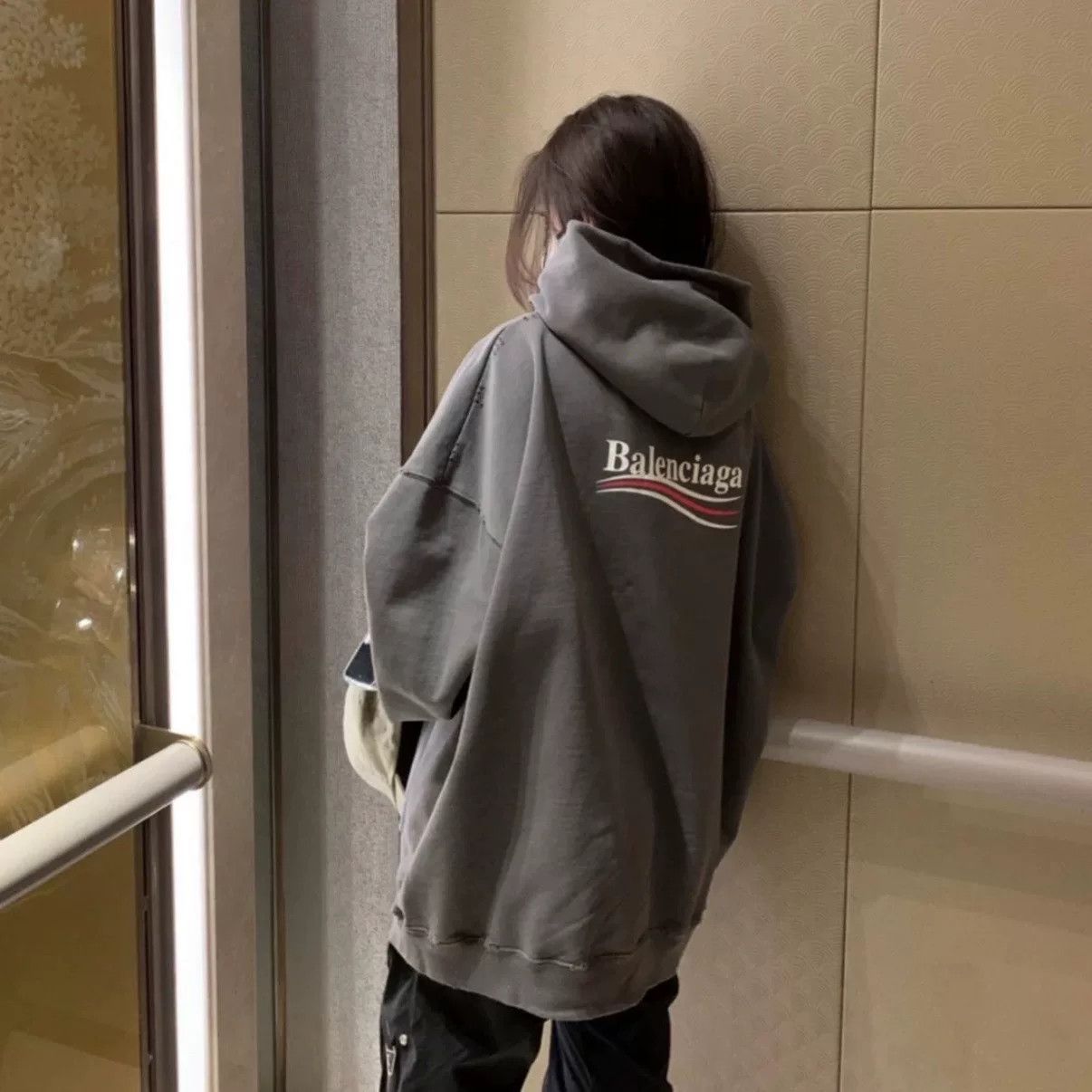 Balenciaga Balenciaga Gray Coke Hoodie XS Size US XS / EU 42 / 0 - 8 Thumbnail