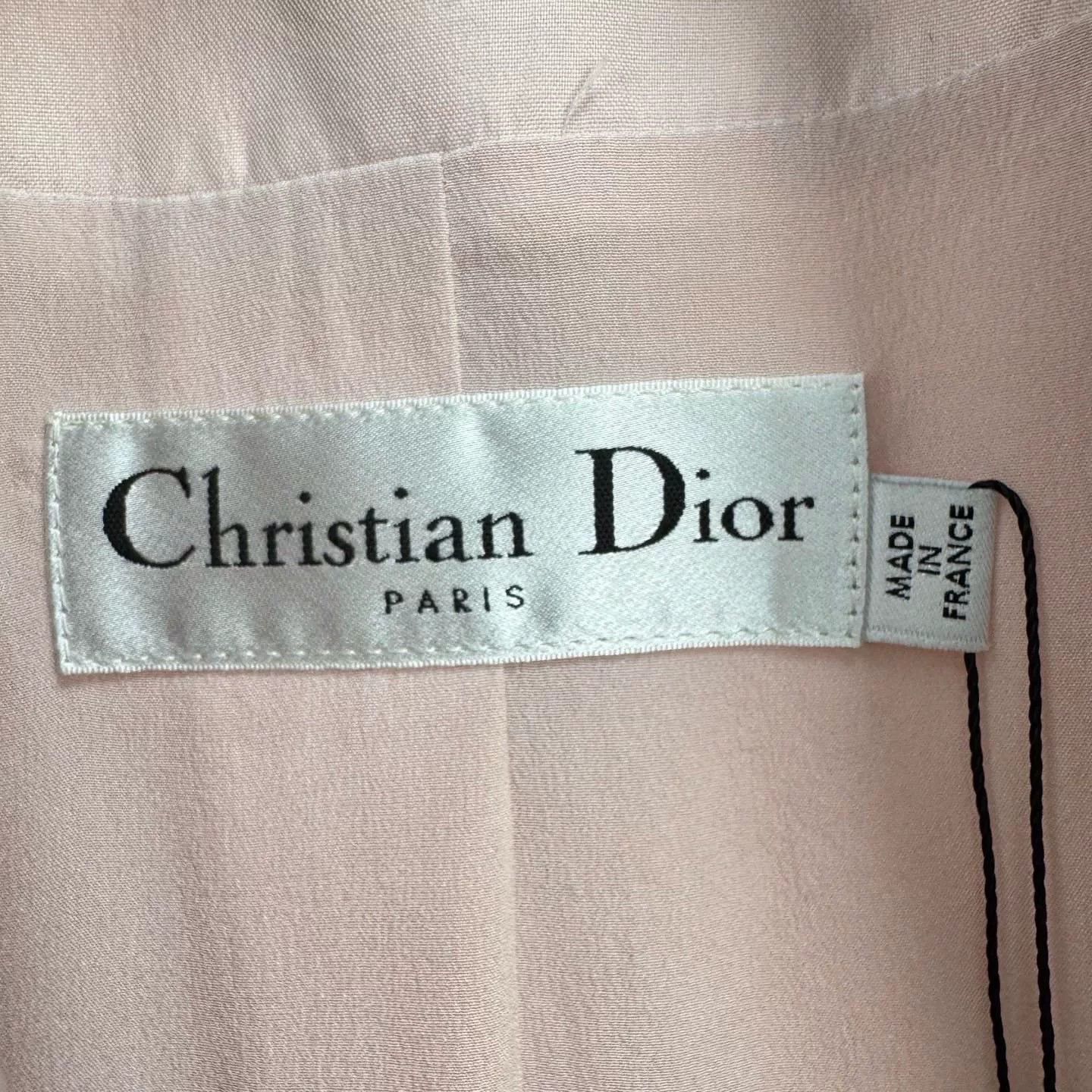 Dior pink double-breasted trench coat by Dior Size US S / EU 44-46 / 1 - 5 Thumbnail