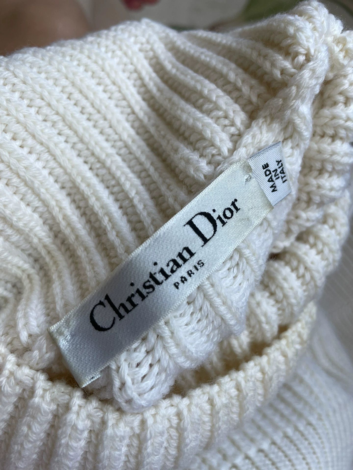 Dior white ribbed turtleneck puff sleeve sweater Size US S / EU 44-46 / 1 - 6 Thumbnail