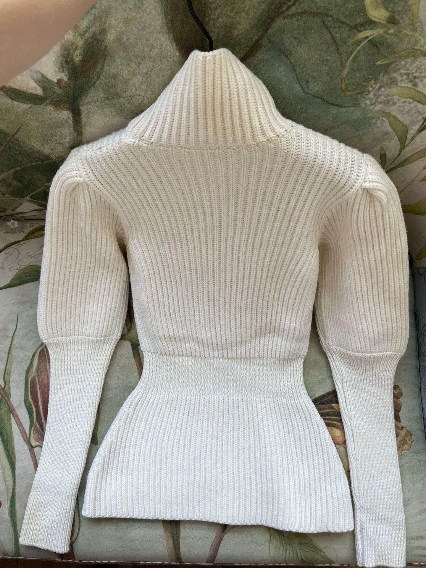 Dior white ribbed turtleneck puff sleeve sweater Size US S / EU 44-46 / 1 - 4 Thumbnail
