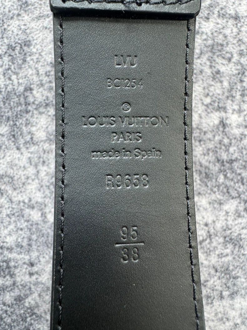 Louis Vuitton Louis Vuitton Black Metal Logo Belt Size ONE SIZE - 3 Thumbnail