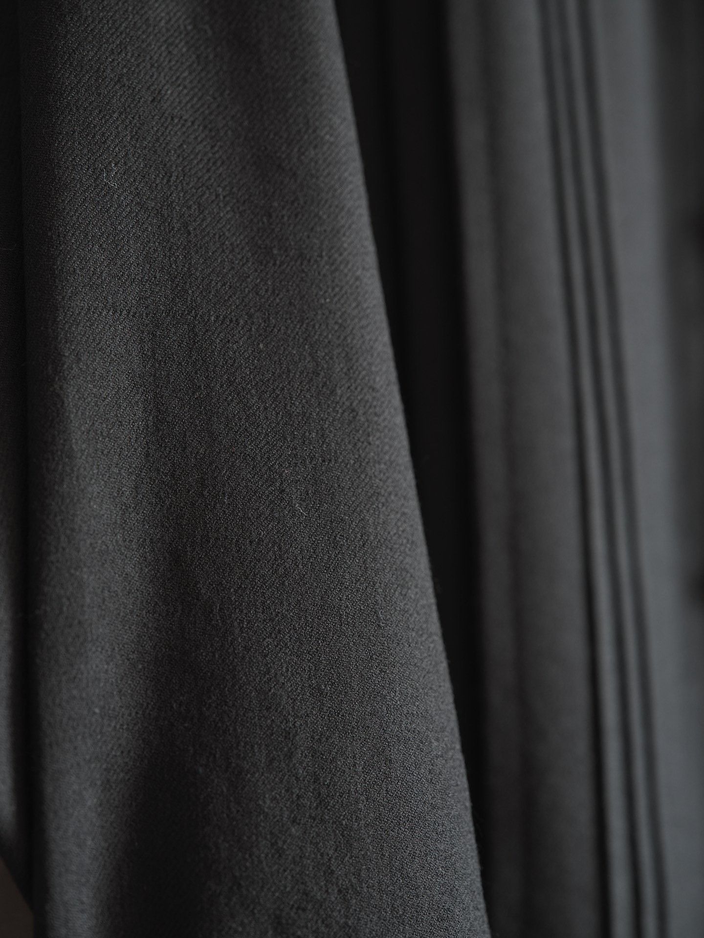 Yohji Yamamoto pleated wool long shirt by yohji yamamoto Size M / US 6-8 / IT 42-44 - 7 Thumbnail