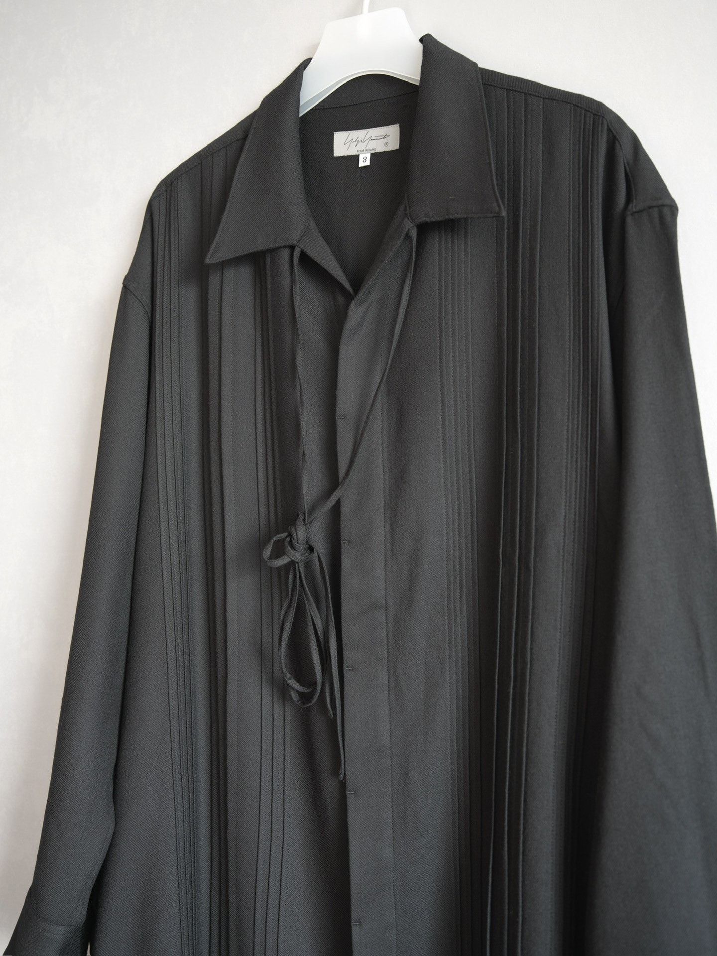 Yohji Yamamoto pleated wool long shirt by yohji yamamoto Size M / US 6-8 / IT 42-44 - 3 Thumbnail