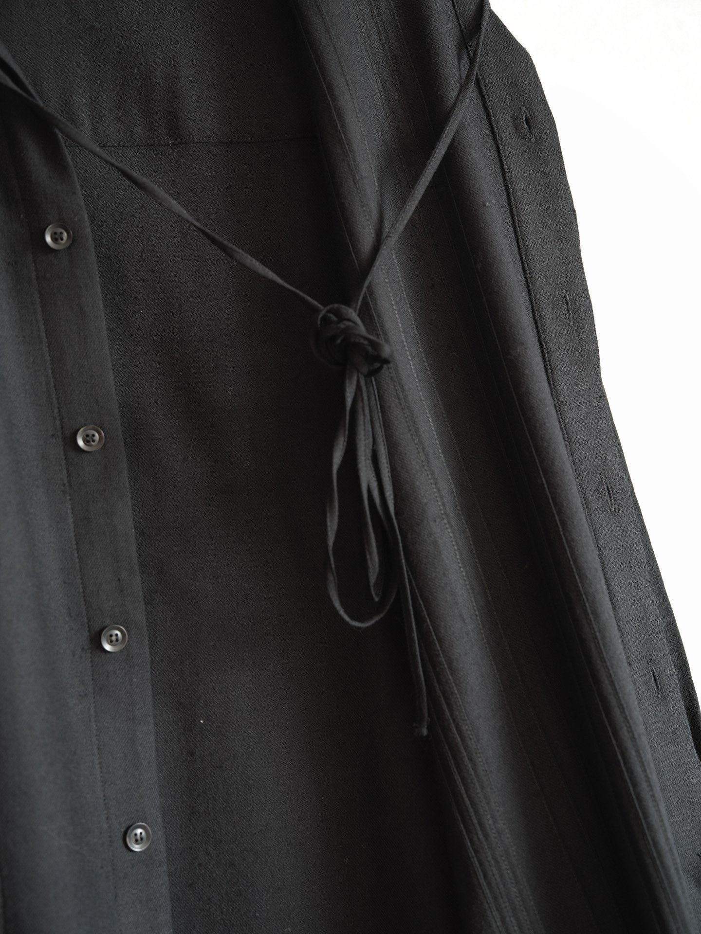 Yohji Yamamoto pleated wool long shirt by yohji yamamoto Size M / US 6-8 / IT 42-44 - 6 Thumbnail