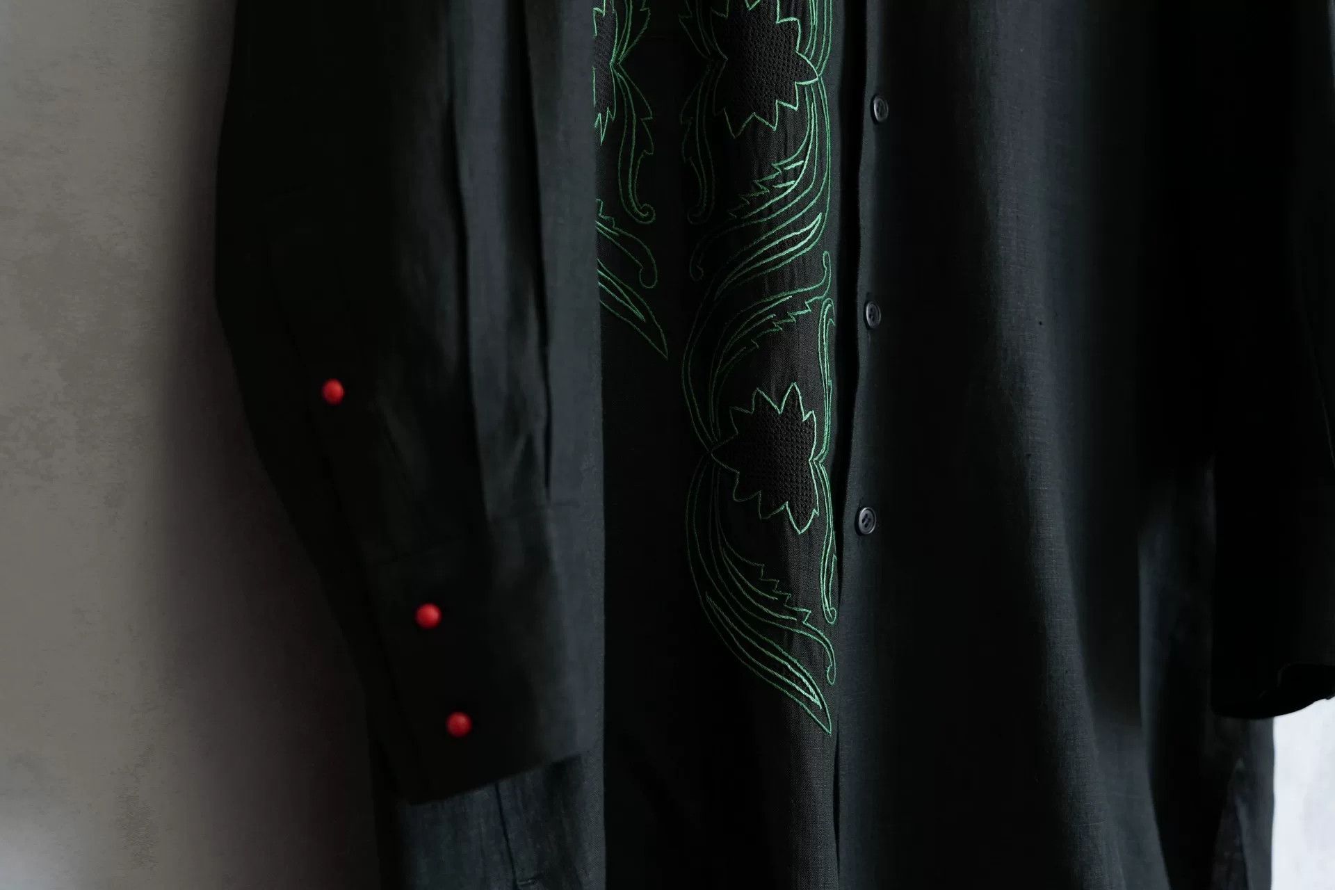 Yohji Yamamoto embroidered black long sleeve shirt Size US M / EU 48-50 / 2 - 4 Thumbnail