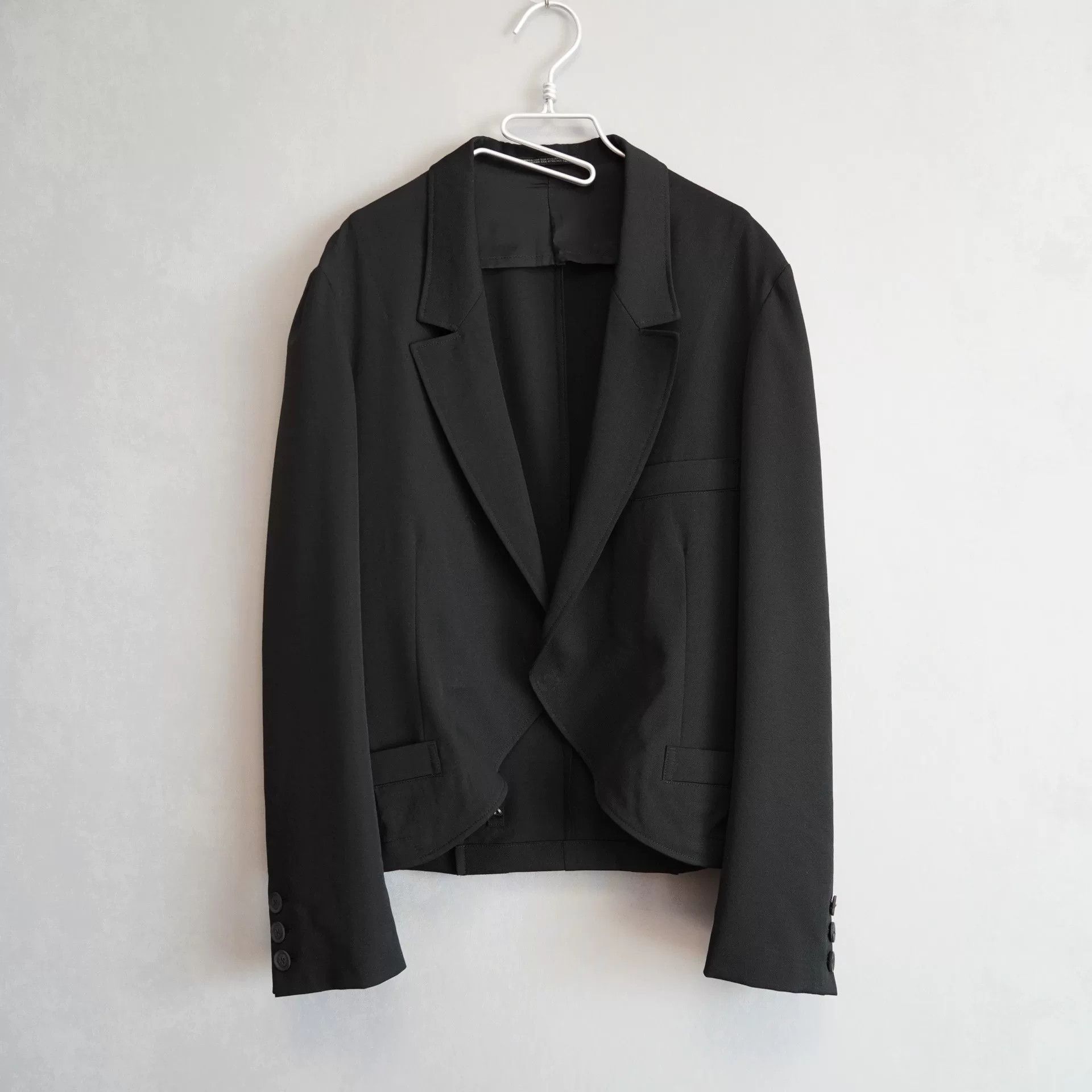 yohji yamamoto eye button jacket
